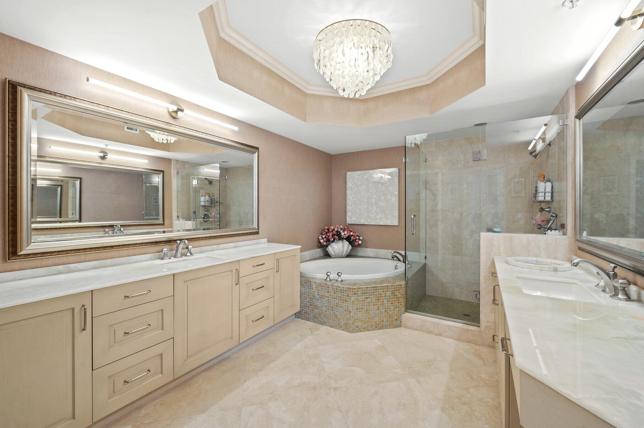 RENAISSANCE ON THE OCEAN - Residential