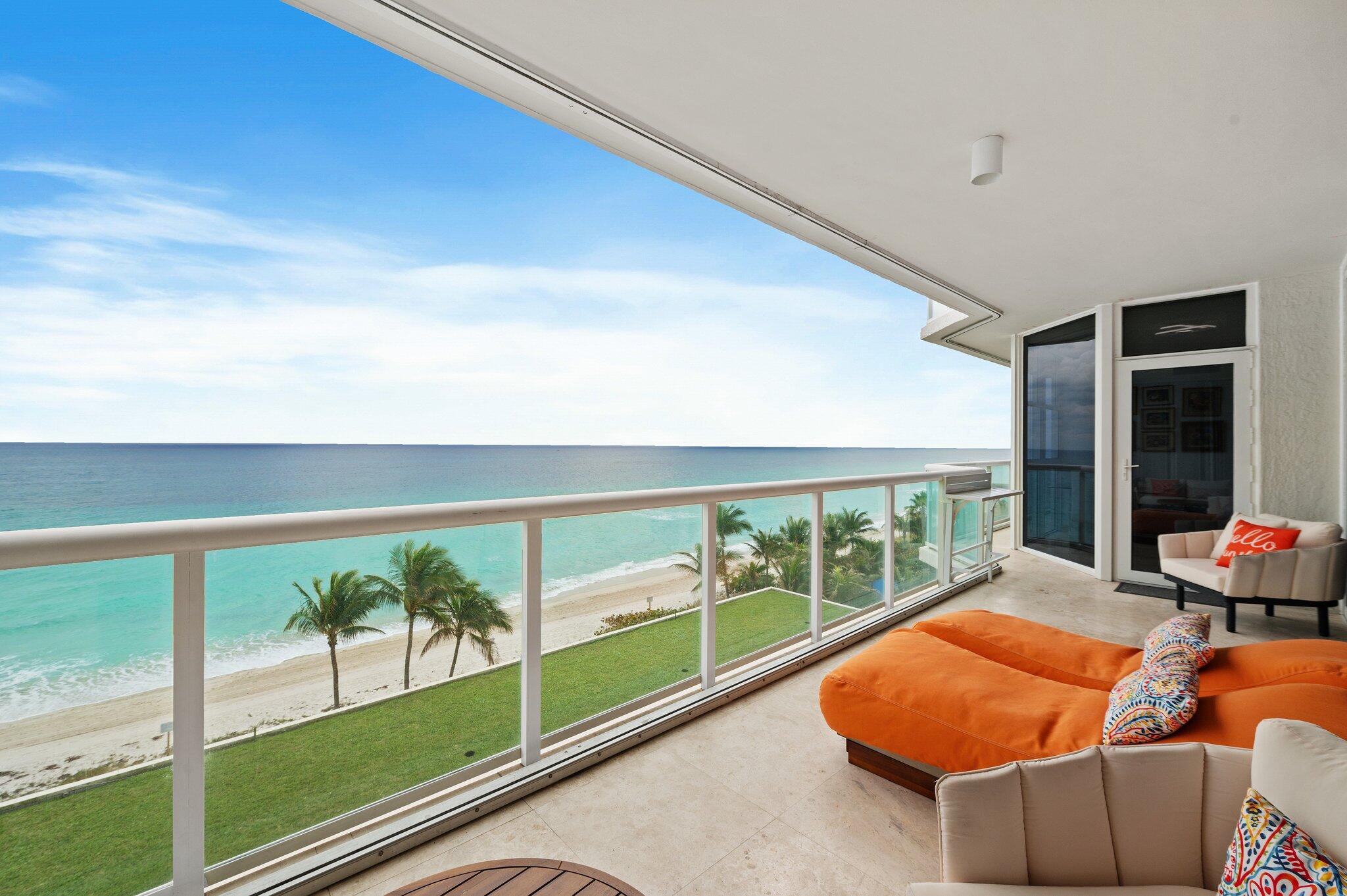 RENAISSANCE ON THE OCEAN - Residential