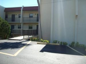 Lovely 2 Bedroom, 2 Bathroom Corner Unit. Kitchen has open floor plan to living room and dining area. Tile in living area's and in bedroom's. This unit has 2 screened in balconies. Great location for nearby college students that still want the privacy and security of their own home.  Minutes to the beach, shopping and schools. Community has a pool for your enjoyment. A Must see !!
