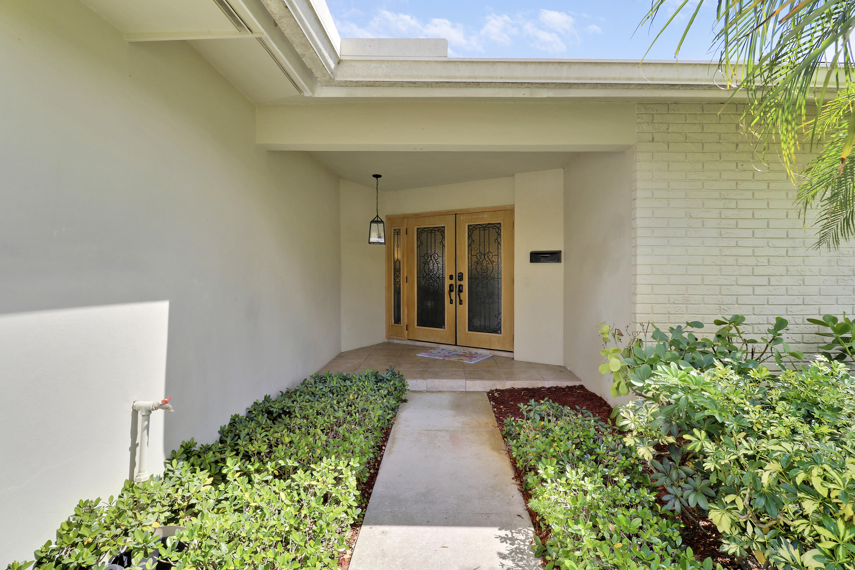 GOLF COURSE ADD TO VILLAGE OF NORTH PALM BEACH IN - Residential