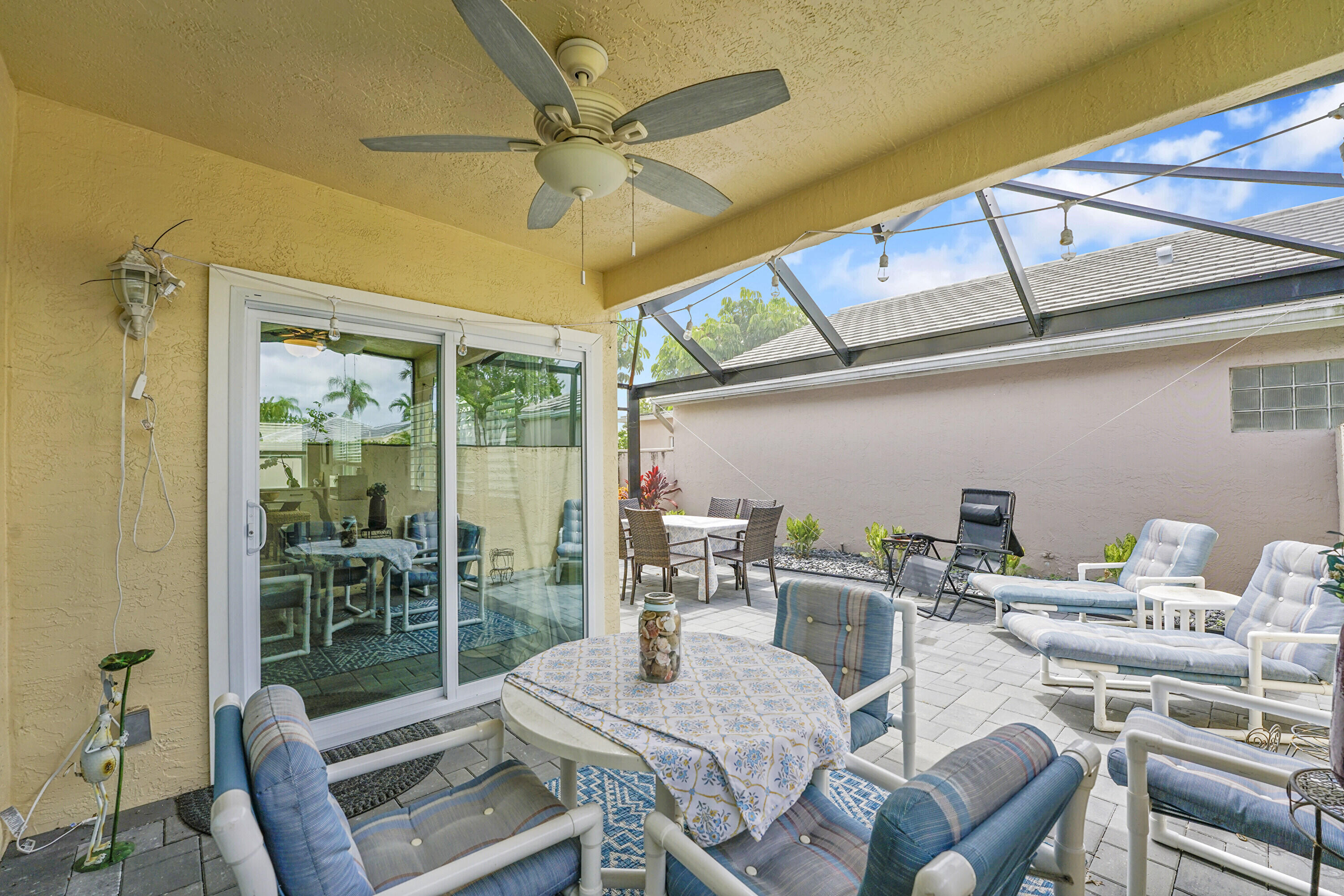 PALMS AT BOCA POINTE - Residential