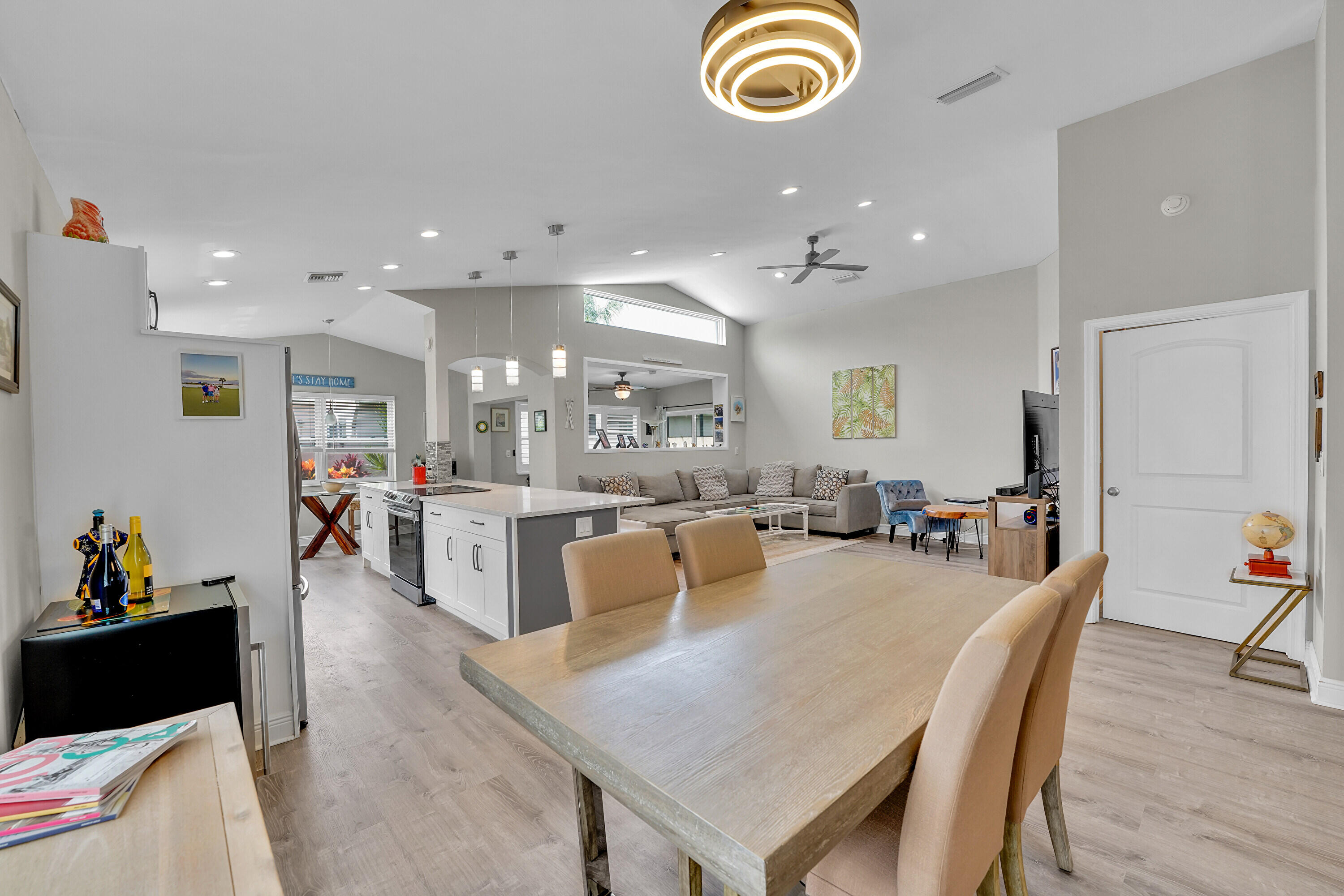 PALMS AT BOCA POINTE - Residential