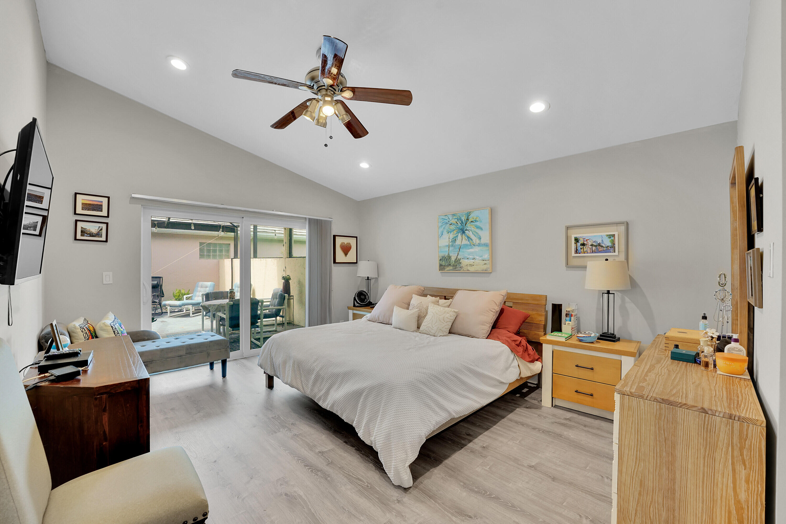 PALMS AT BOCA POINTE - Residential