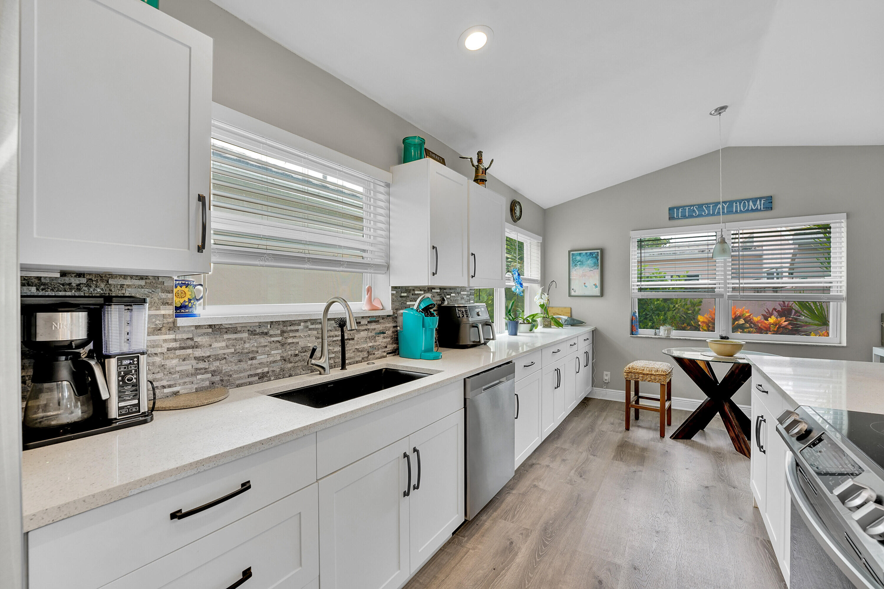 PALMS AT BOCA POINTE - Residential