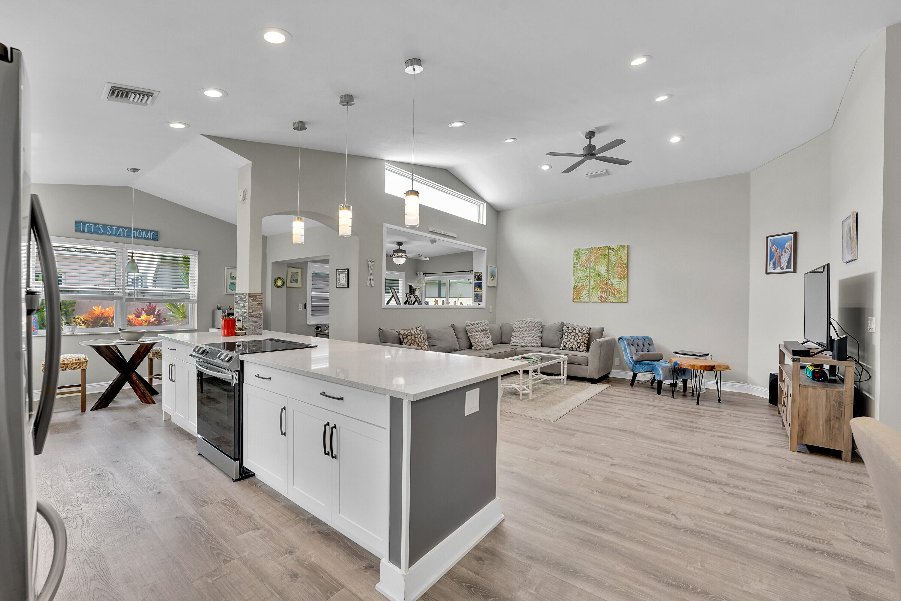 PALMS AT BOCA POINTE - Residential