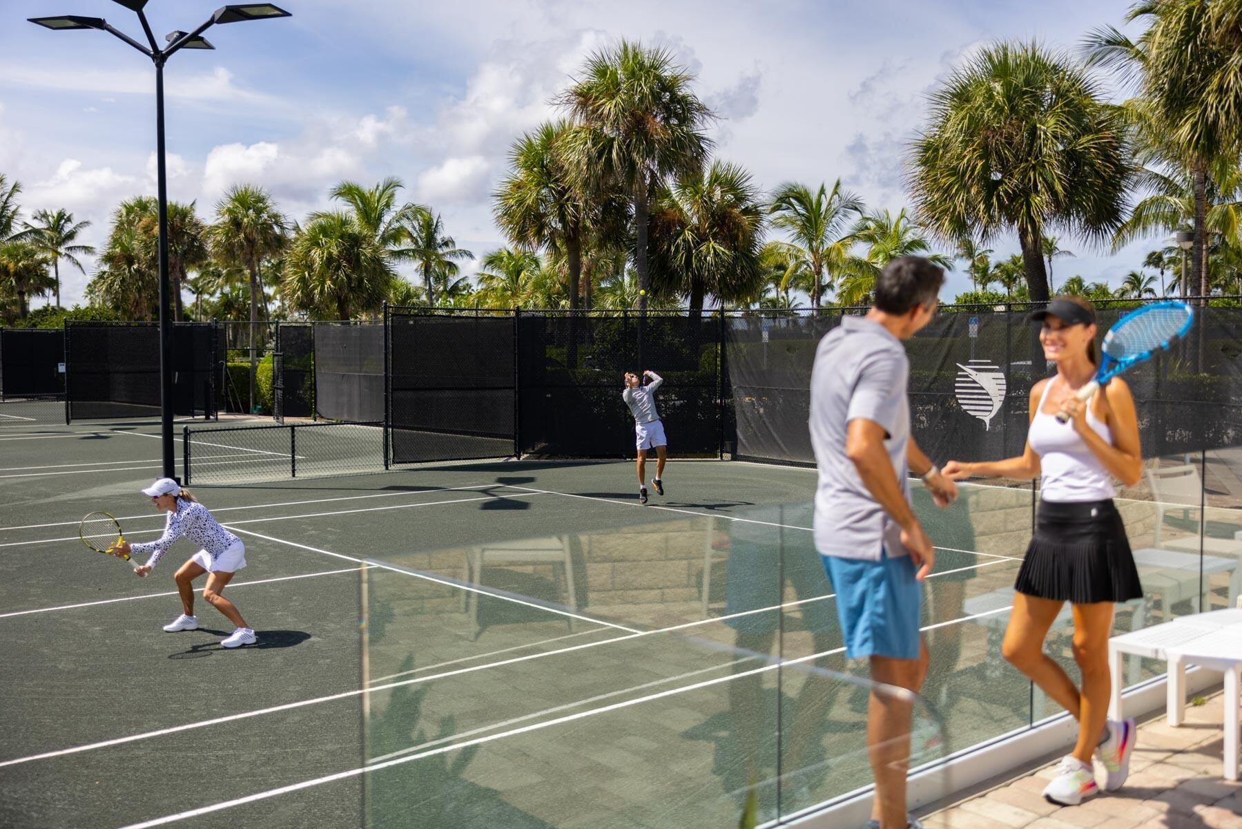 SAILFISH POINT - Residential
