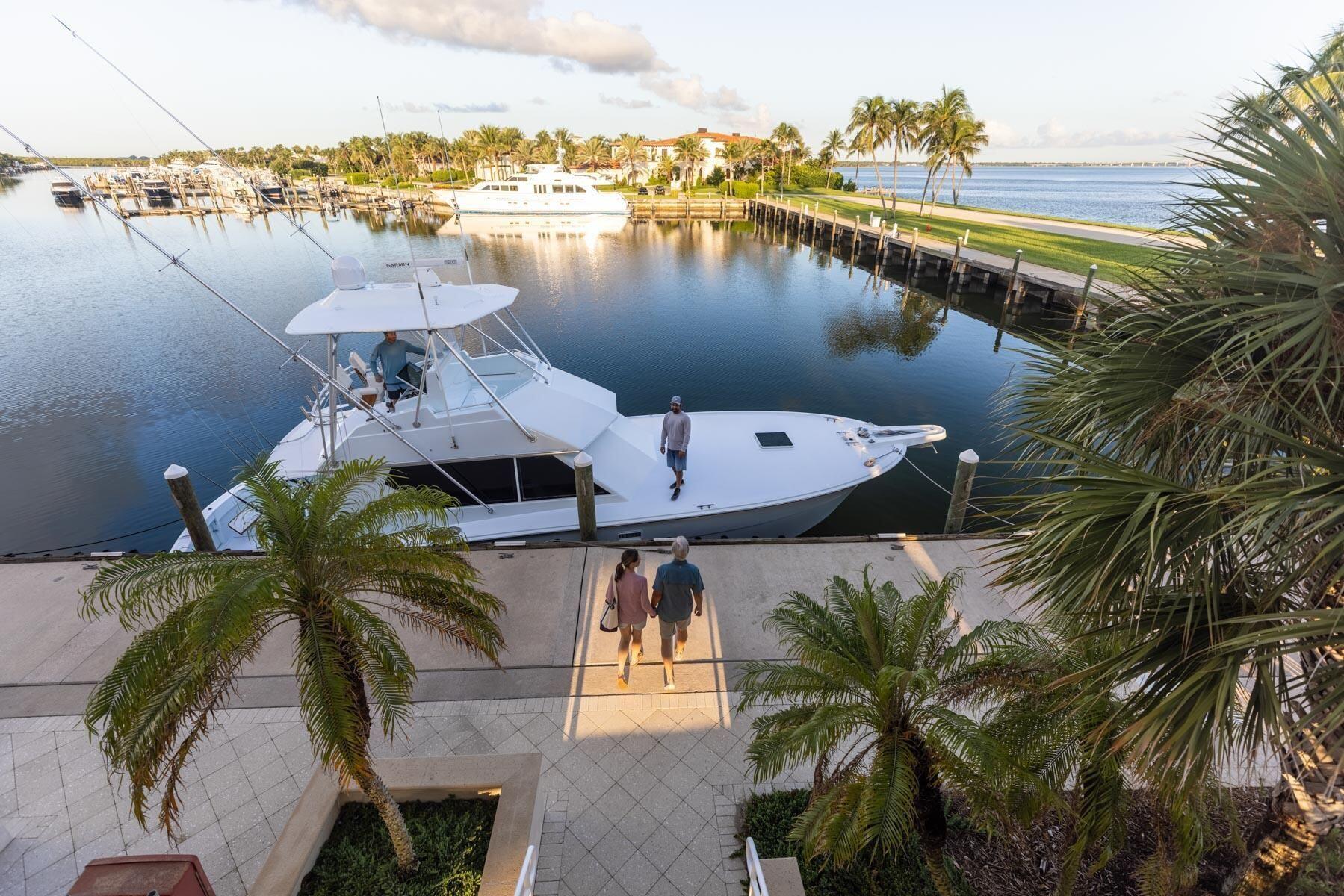 SAILFISH POINT - Residential