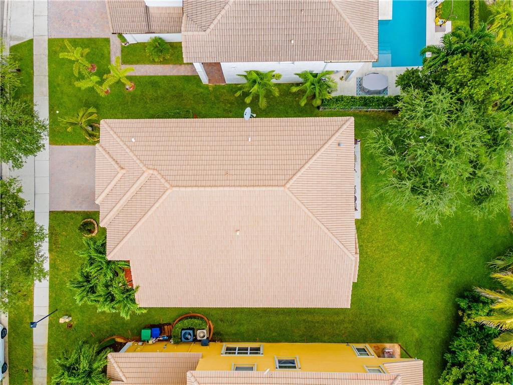 SILVER ISLES - Residential