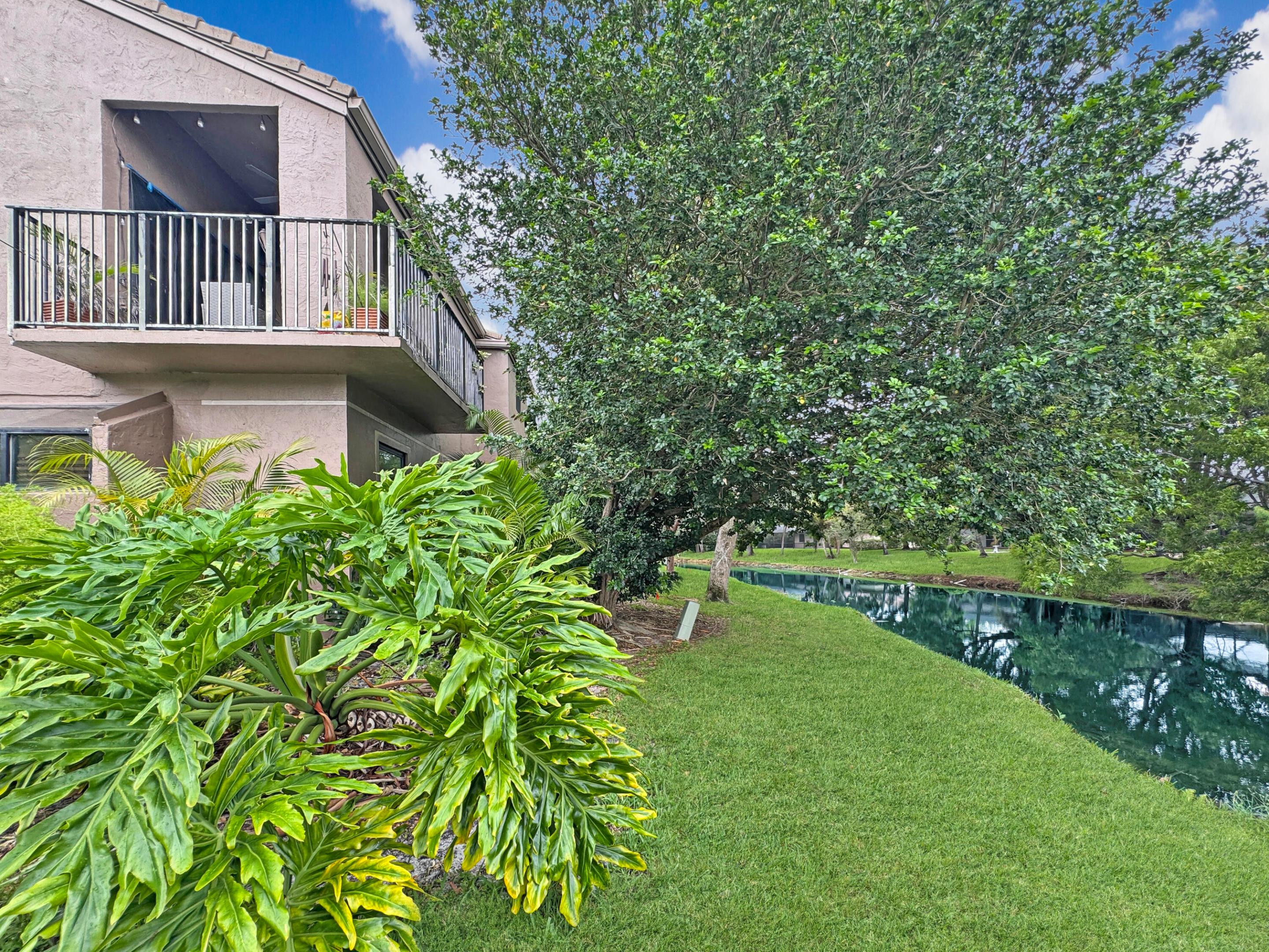 WESTWOOD AT CYPRESS RUN CONDO - Residential