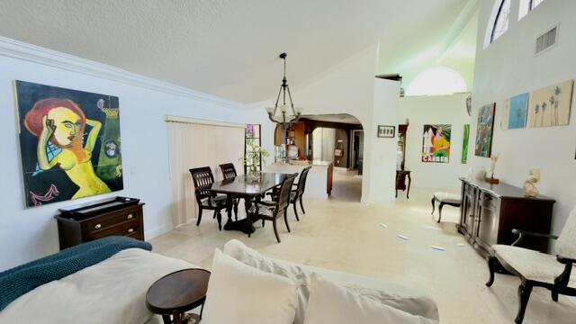 VILLA DESTE CONDO - Residential