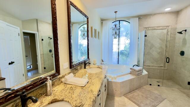 VILLA DESTE CONDO - Residential