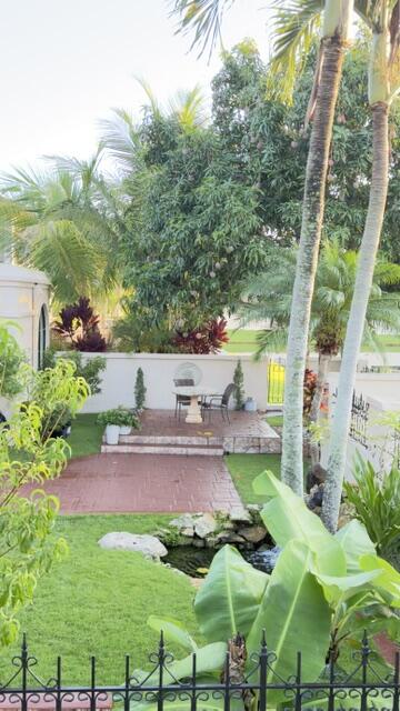 VILLA DESTE CONDO - Residential