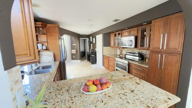 VILLA DESTE CONDO - Residential