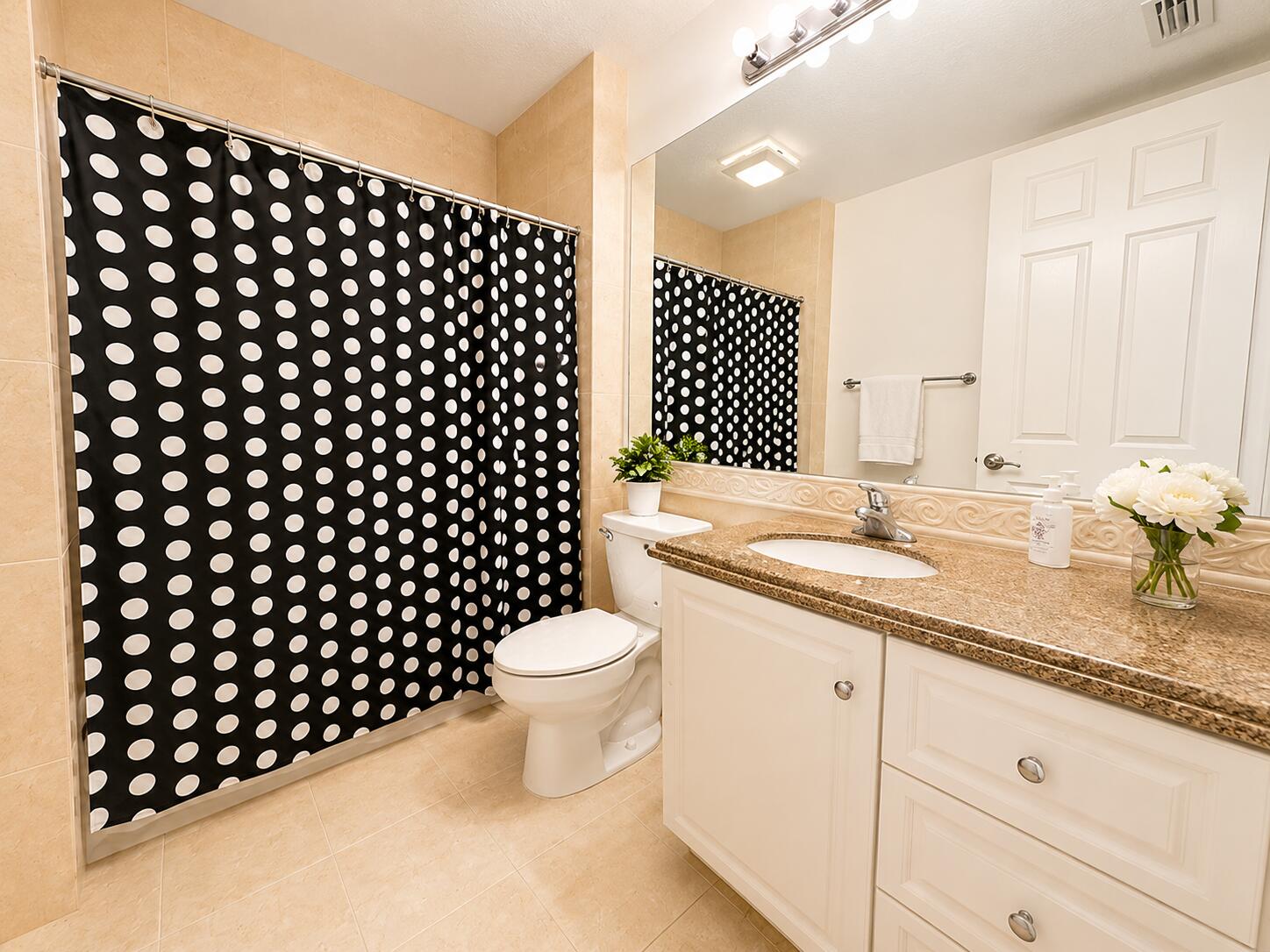 HARBOUR ISLE AT HUTCHINSON ISLAND WEST - Residential Lease