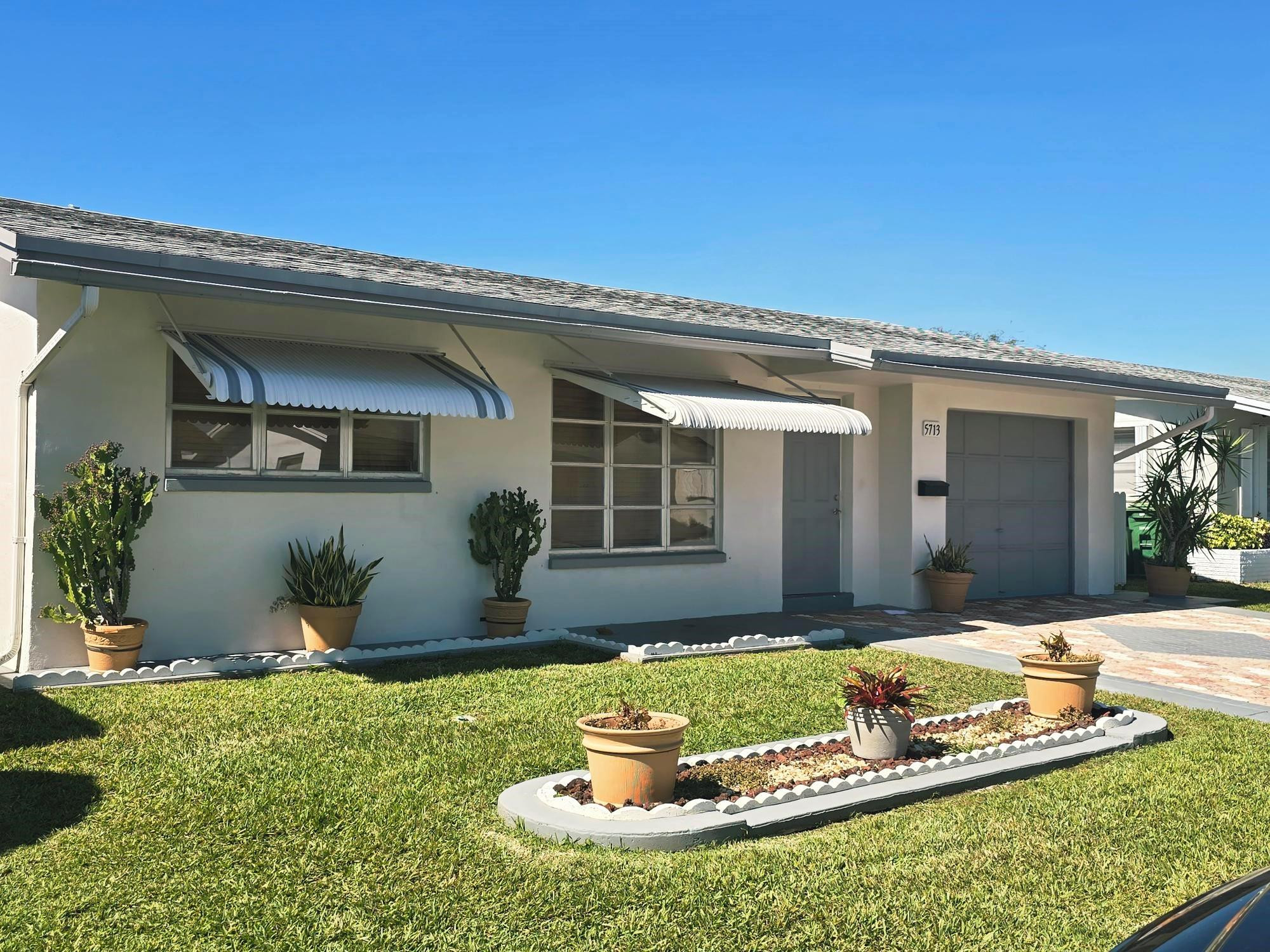 MAINLANDS OF TAMARAC LAKE - Residential Lease