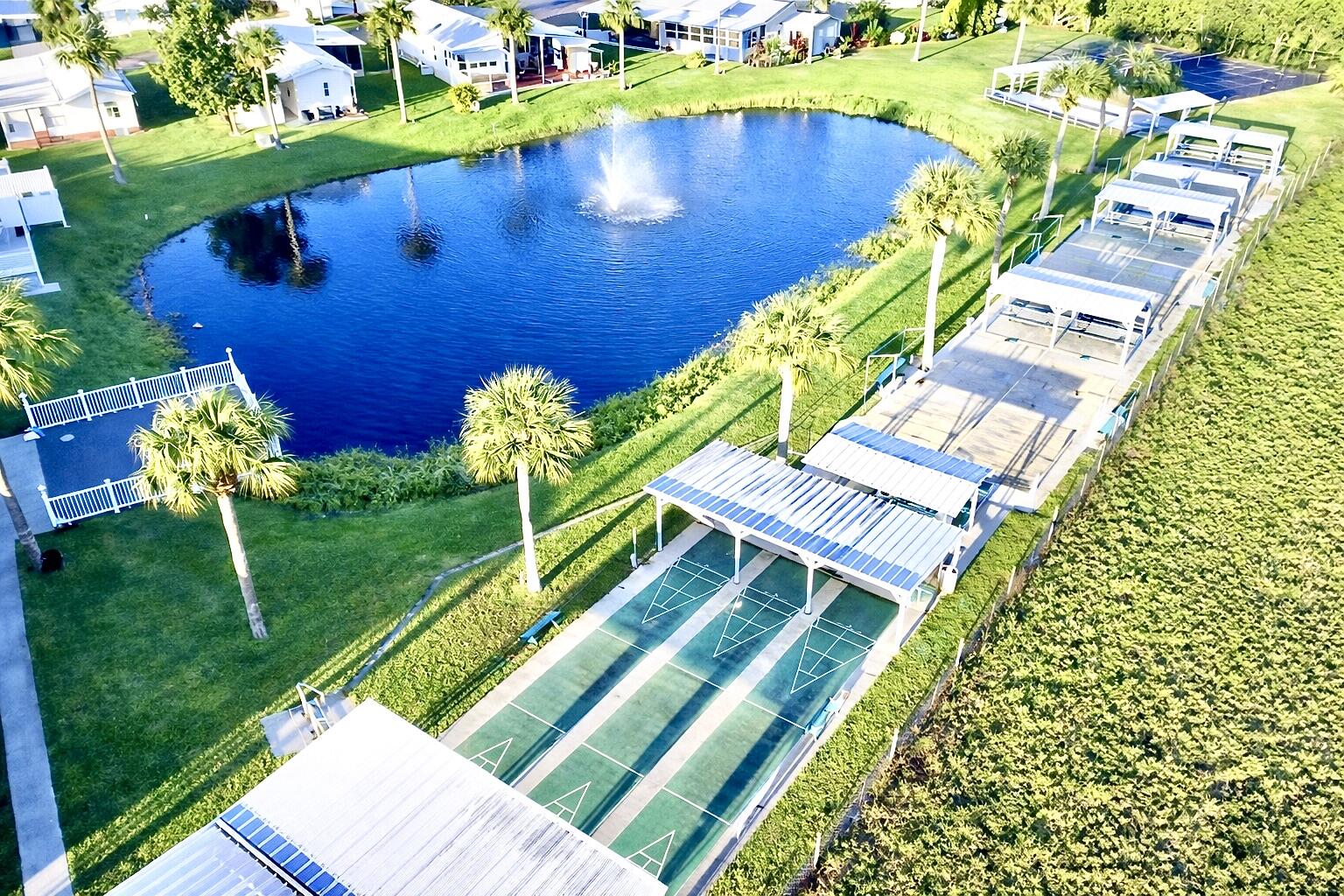 OASIS VILLAGE - Residential