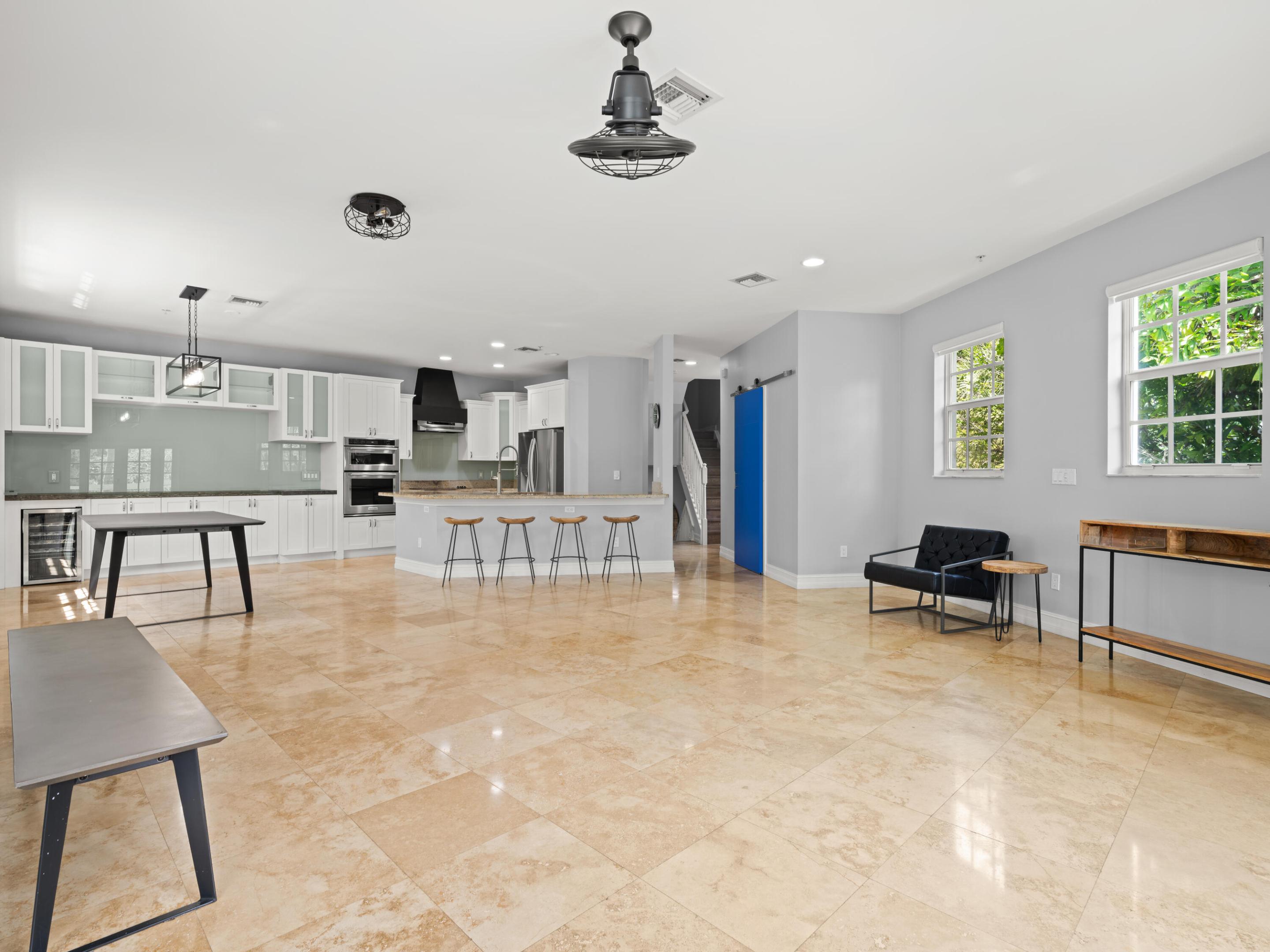 WAVERLY PLACE - Residential