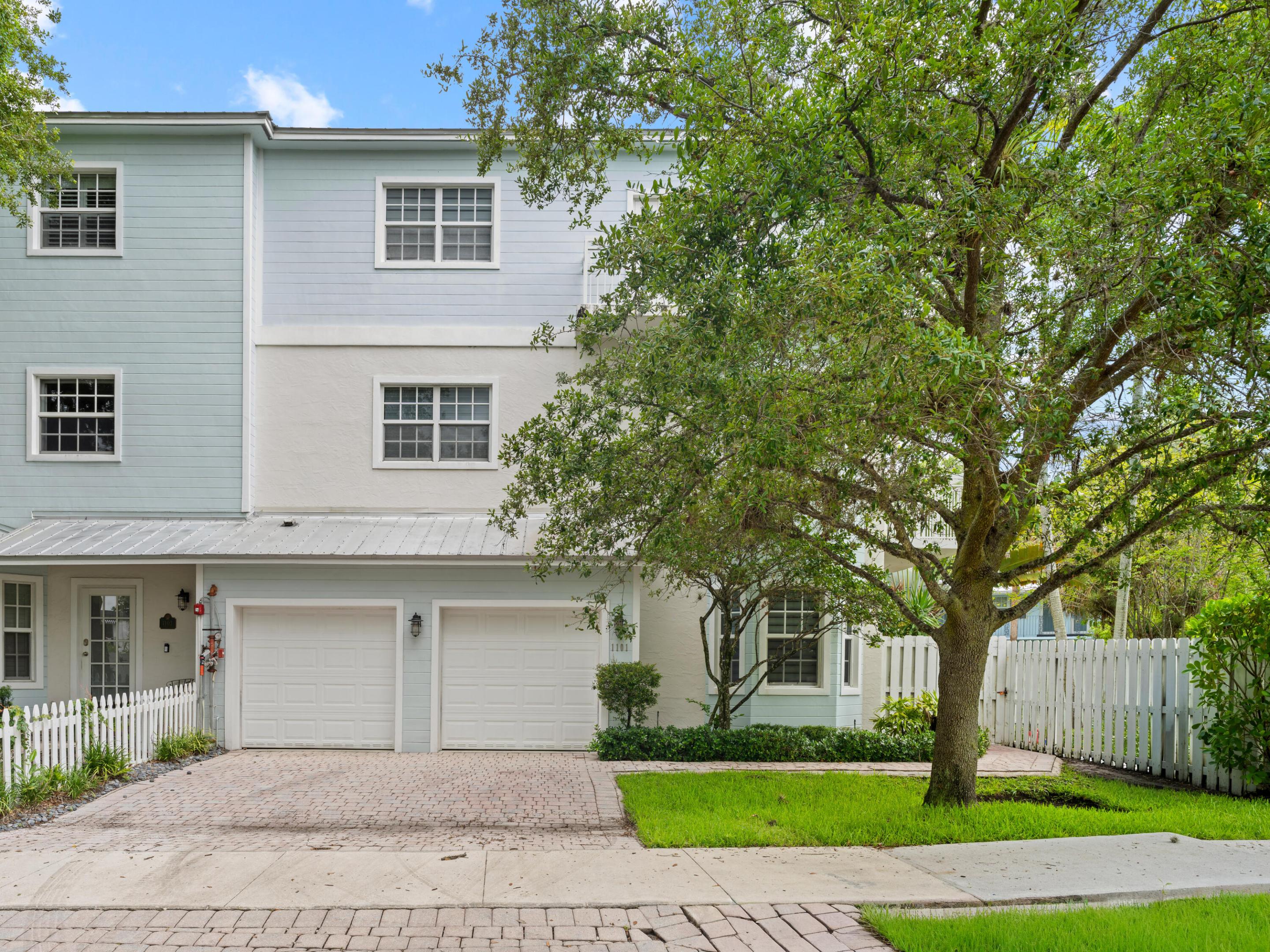 Beautifully maintained corner-unit townhome in historic Sailboat Bend offering 3 ensuite bedrooms, 3.5 baths, and one of the largest floor plans in the community. Flexible first-floor ensuite bedroom is ideal for guests or a home office. The bright, open second floor is perfect for entertaining, while two additional ensuite bedrooms are located on the third floor. Features include a 2-car garage, 3-year-old roof, newer A/C, impact glass throughout, zebra blinds on all windows and doors, and low HOA. Just minutes from Himmarshee Street, Riverwalk, Las Olas, and all that downtown Fort Lauderdale has to offer, while enjoying the quiet charm of Sailboat Bend. Lovingly cared for and move-in ready!