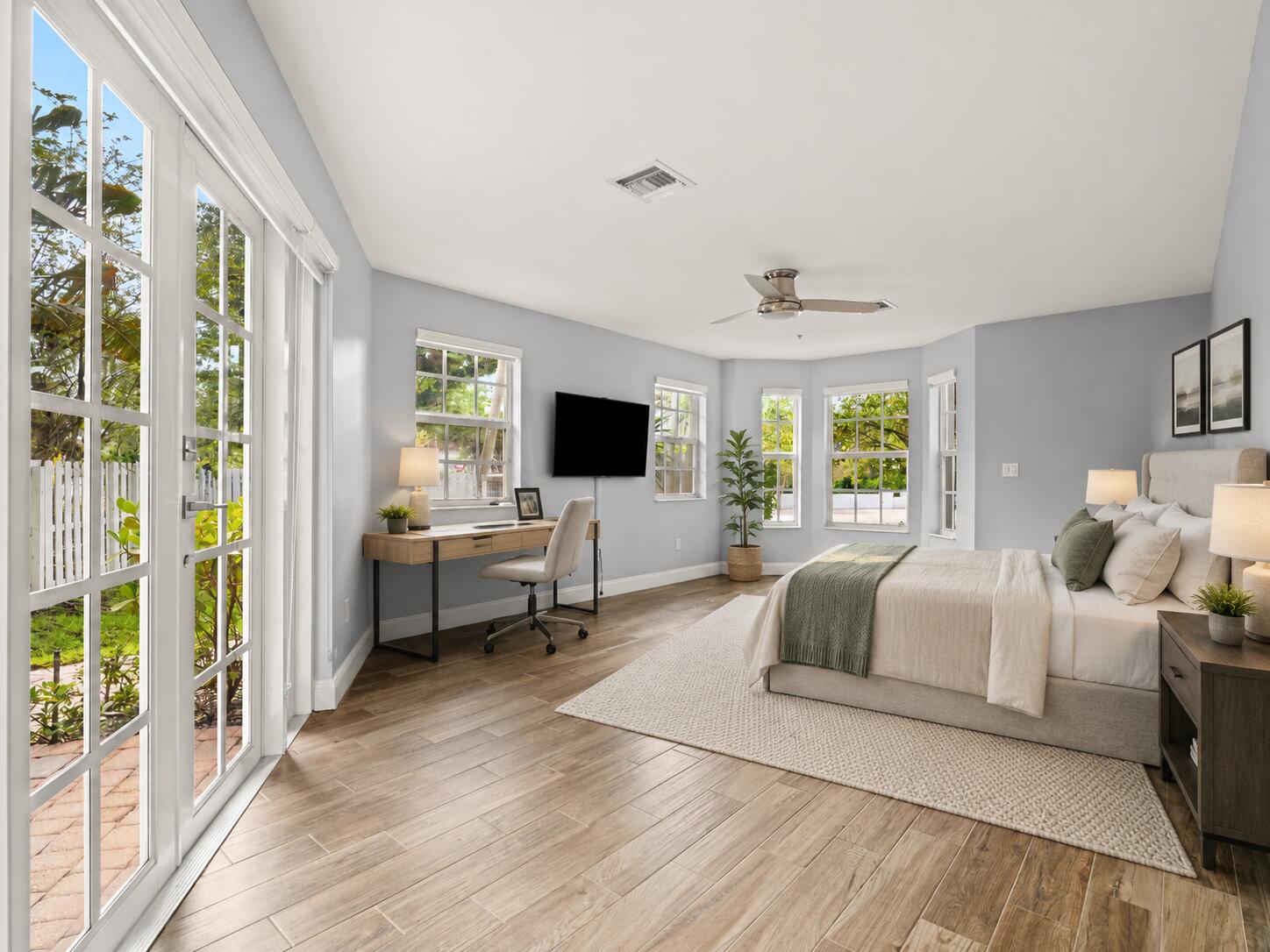 WAVERLY PLACE - Residential