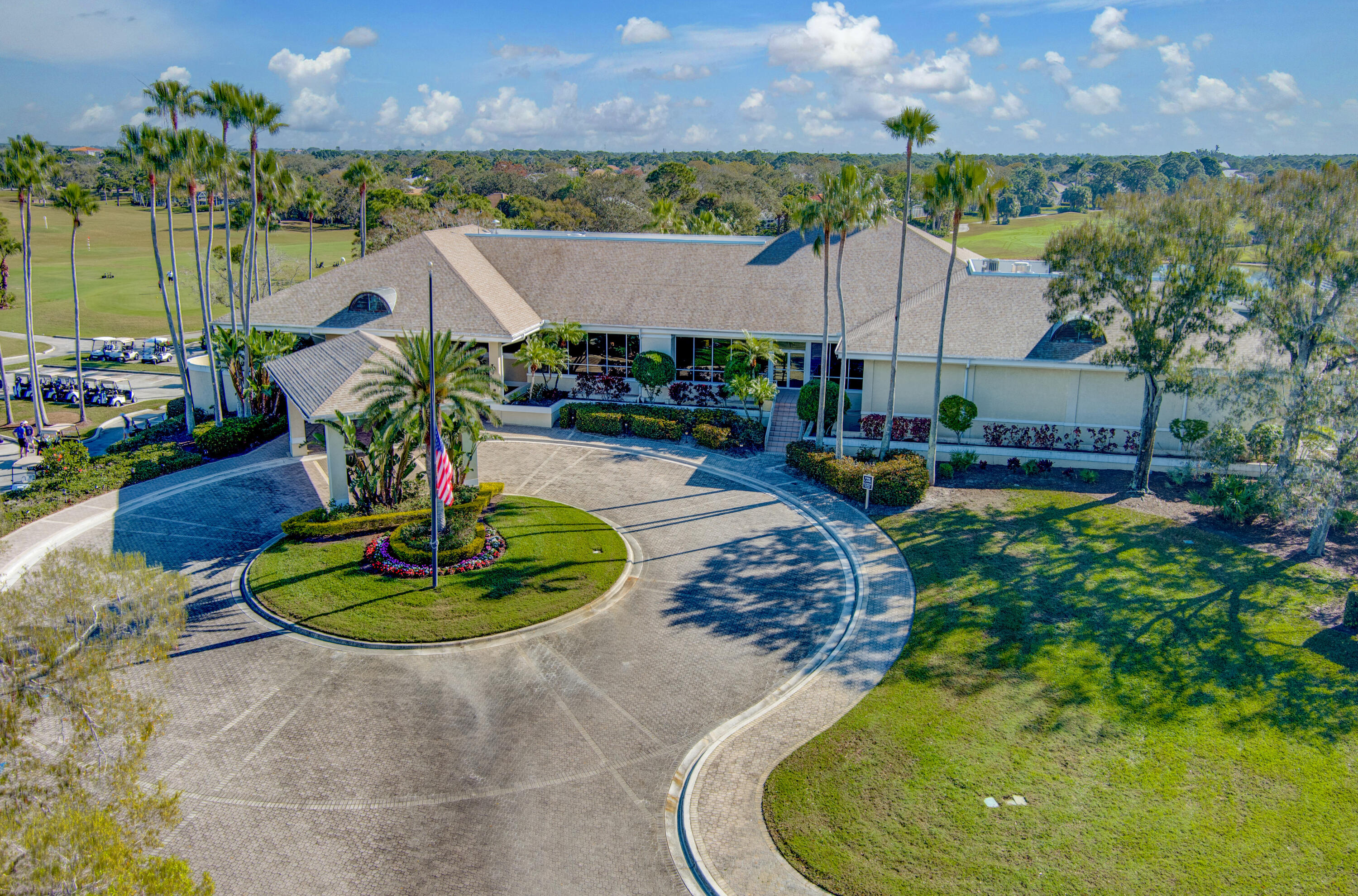 WILLOWBEND AT MARTIN DOWNS (AKA MARTIN DOWNS PARCE - Residential