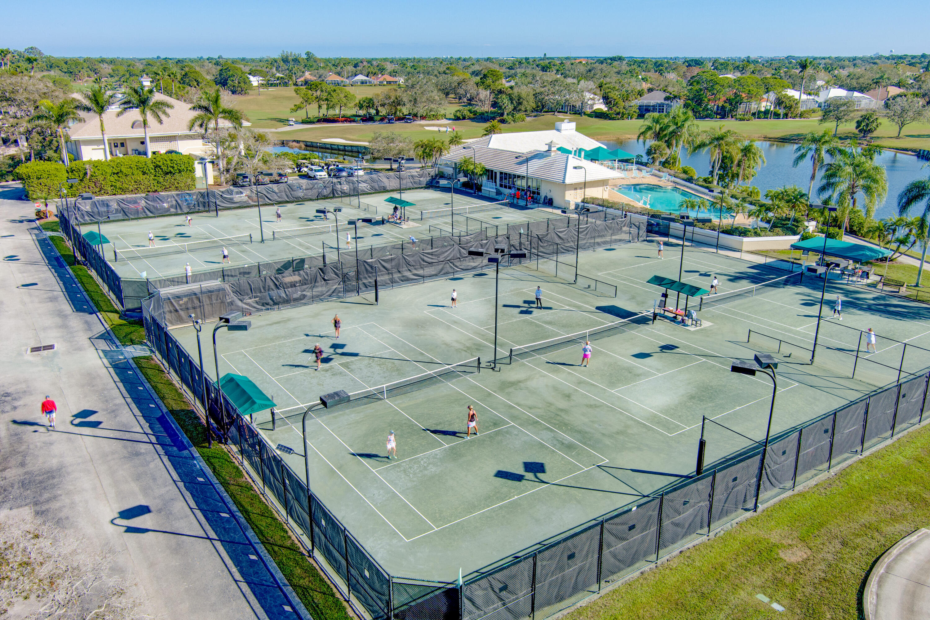 WILLOWBEND AT MARTIN DOWNS (AKA MARTIN DOWNS PARCE - Residential