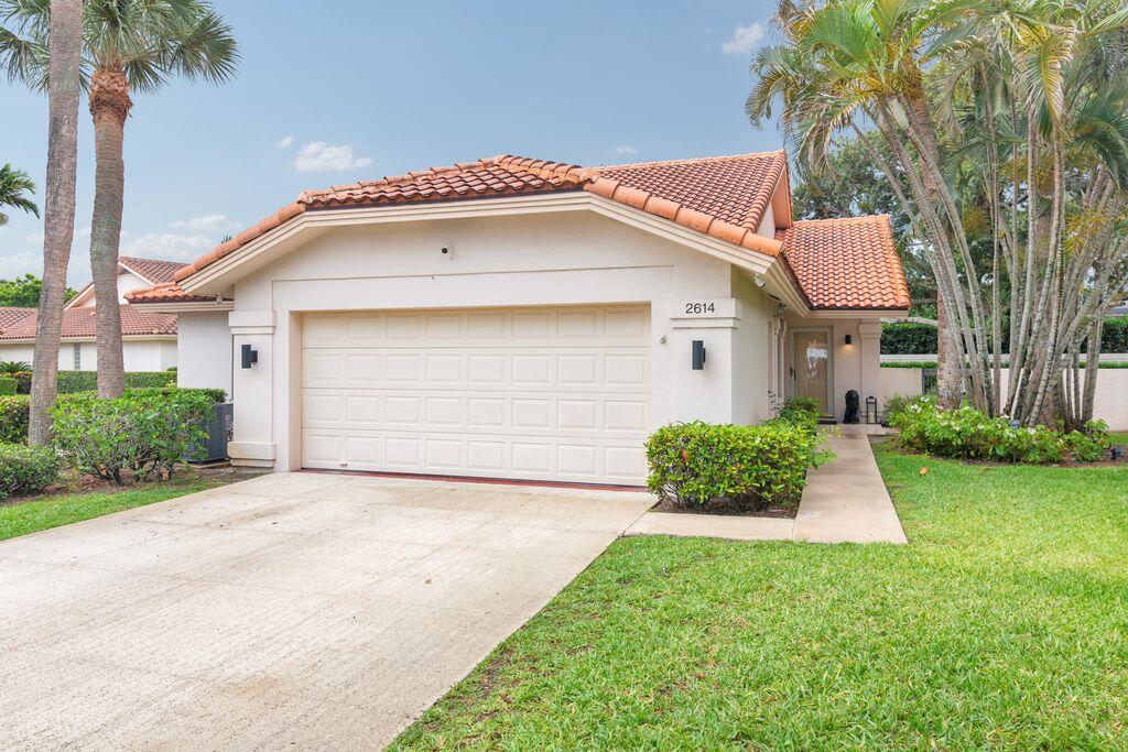 VILLAS OF BEAR LAKES ESTATES - Residential