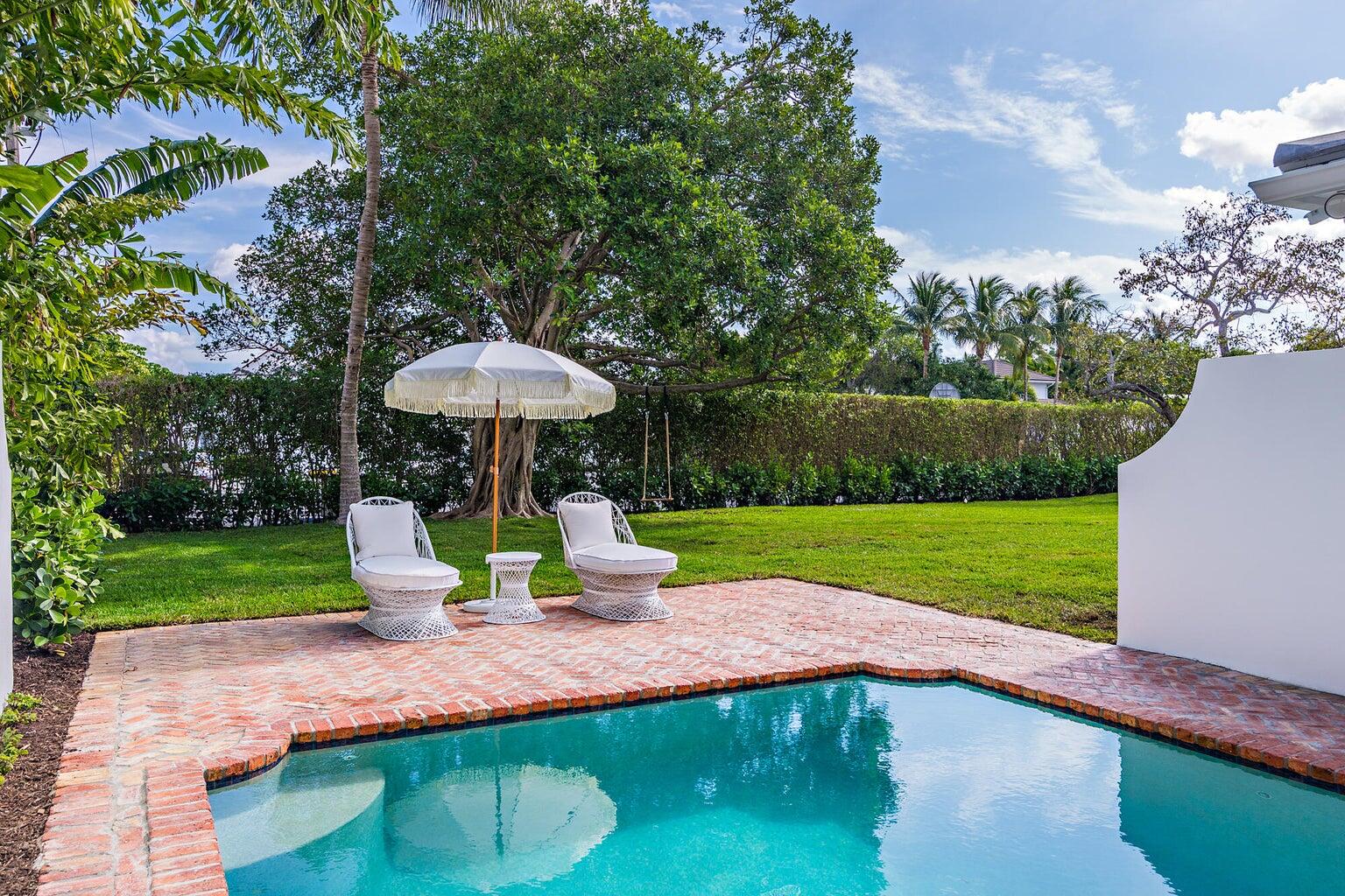 BURNUP AND SIMS ESTATES - Residential