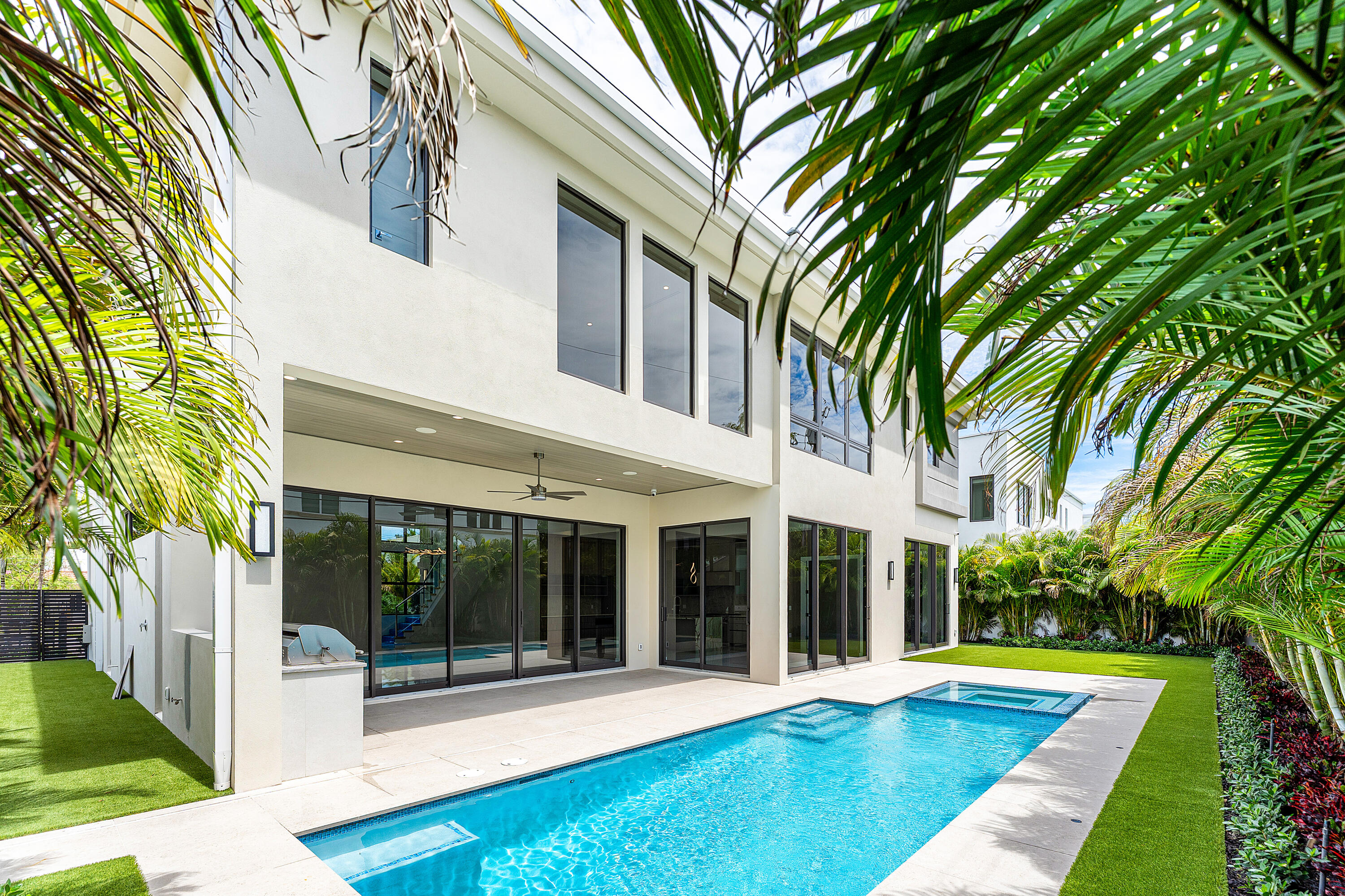Boca Villas - Residential