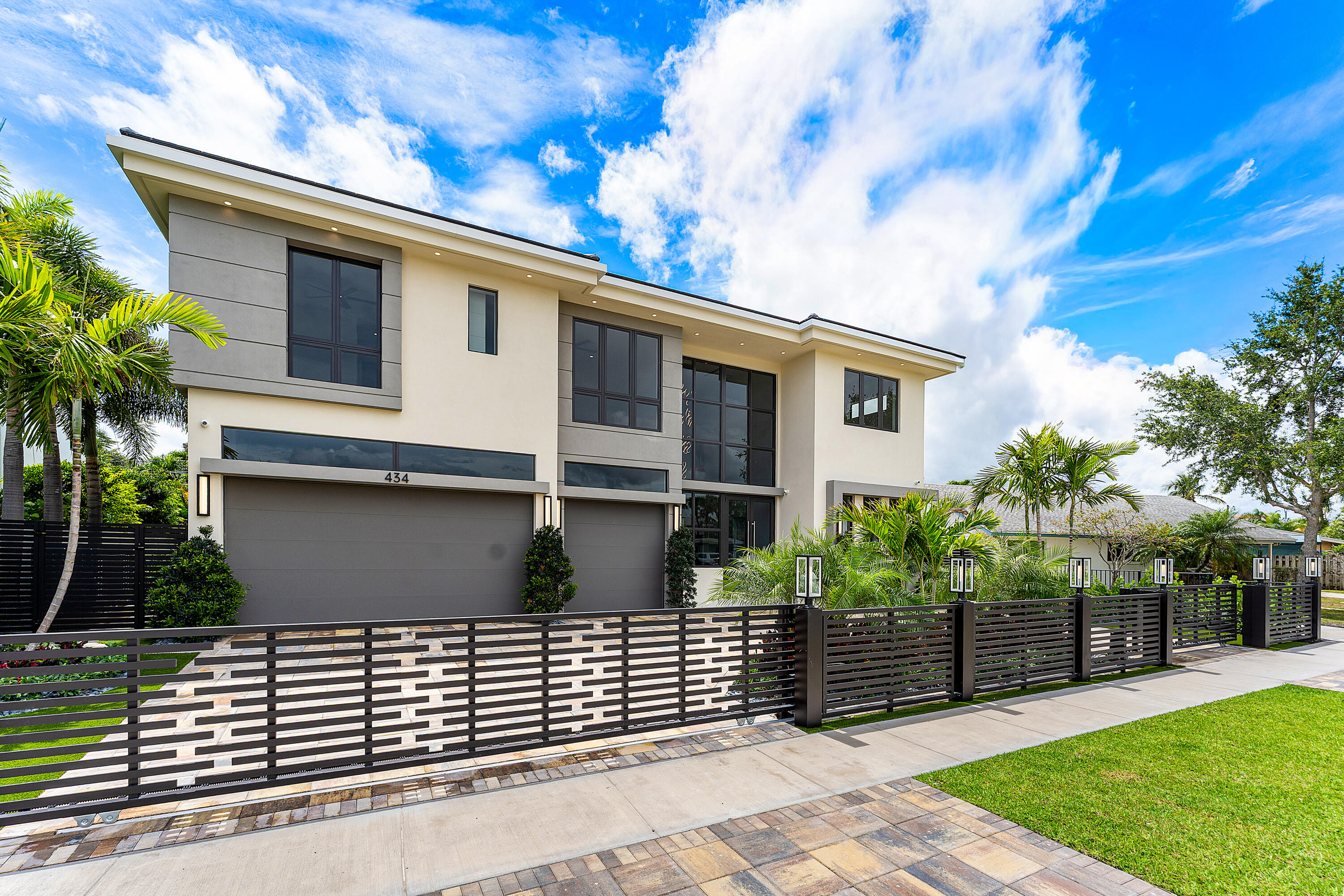 Boca Villas - Residential