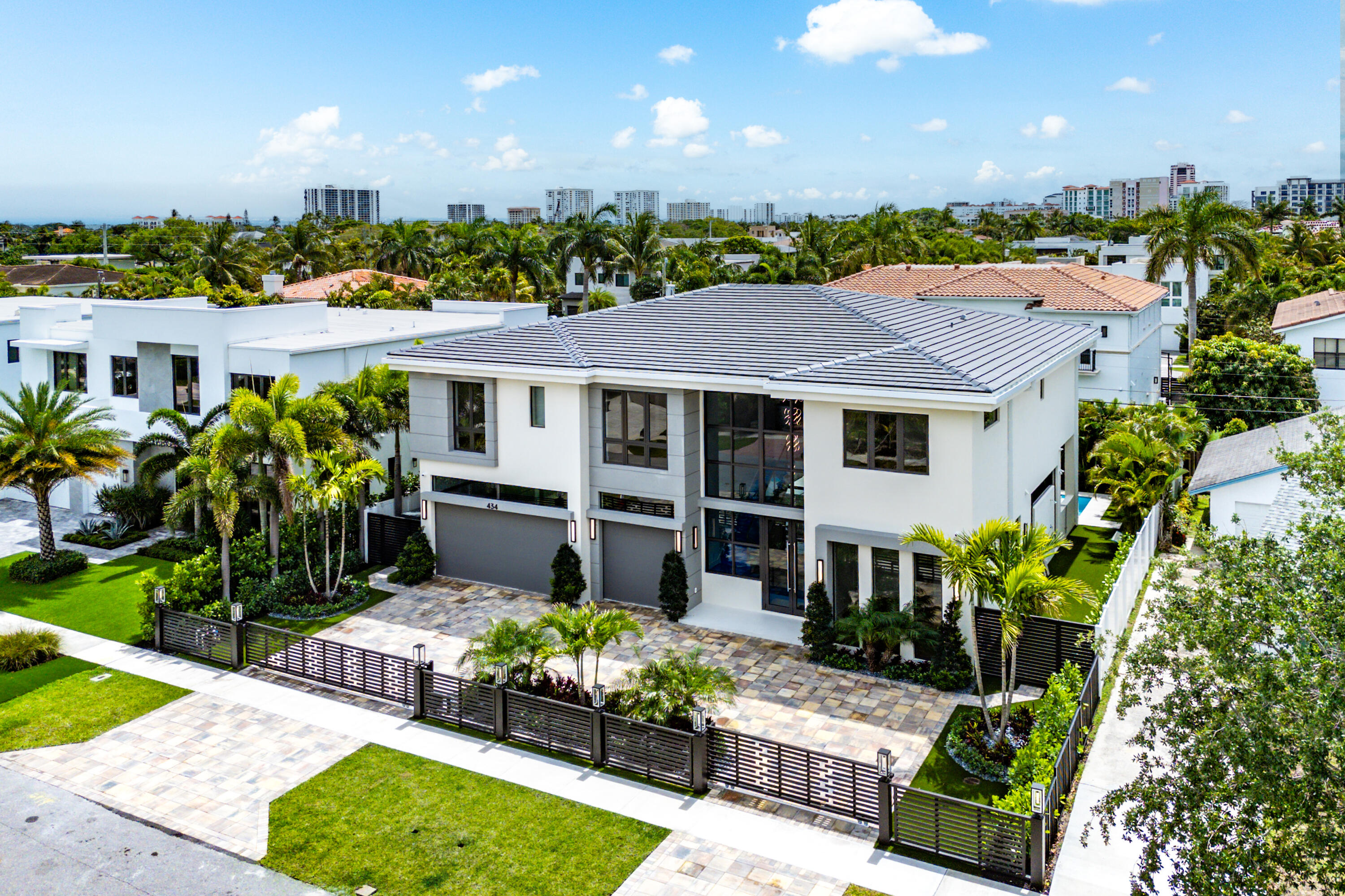 Boca Villas - Residential