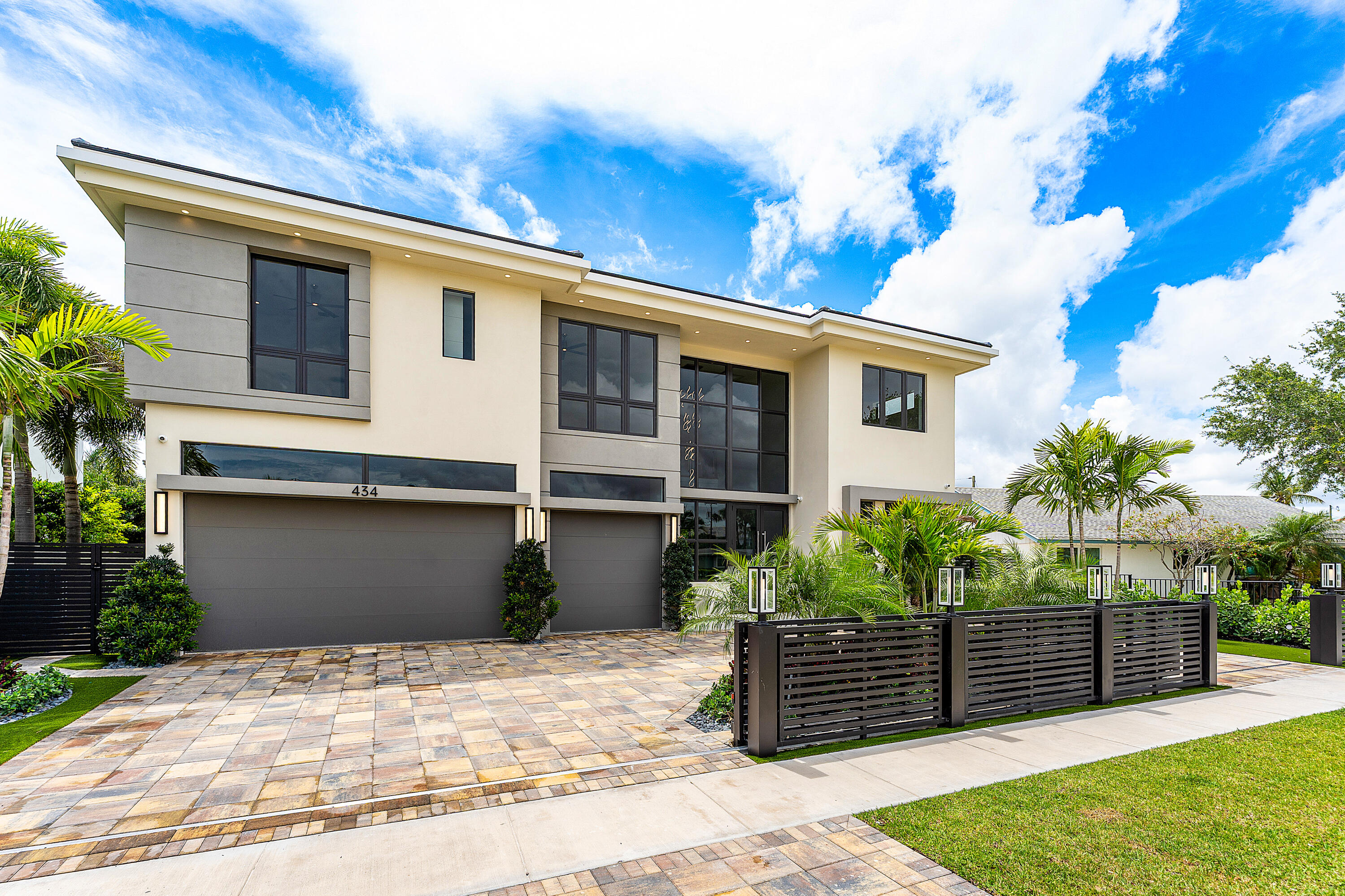Boca Villas - Residential
