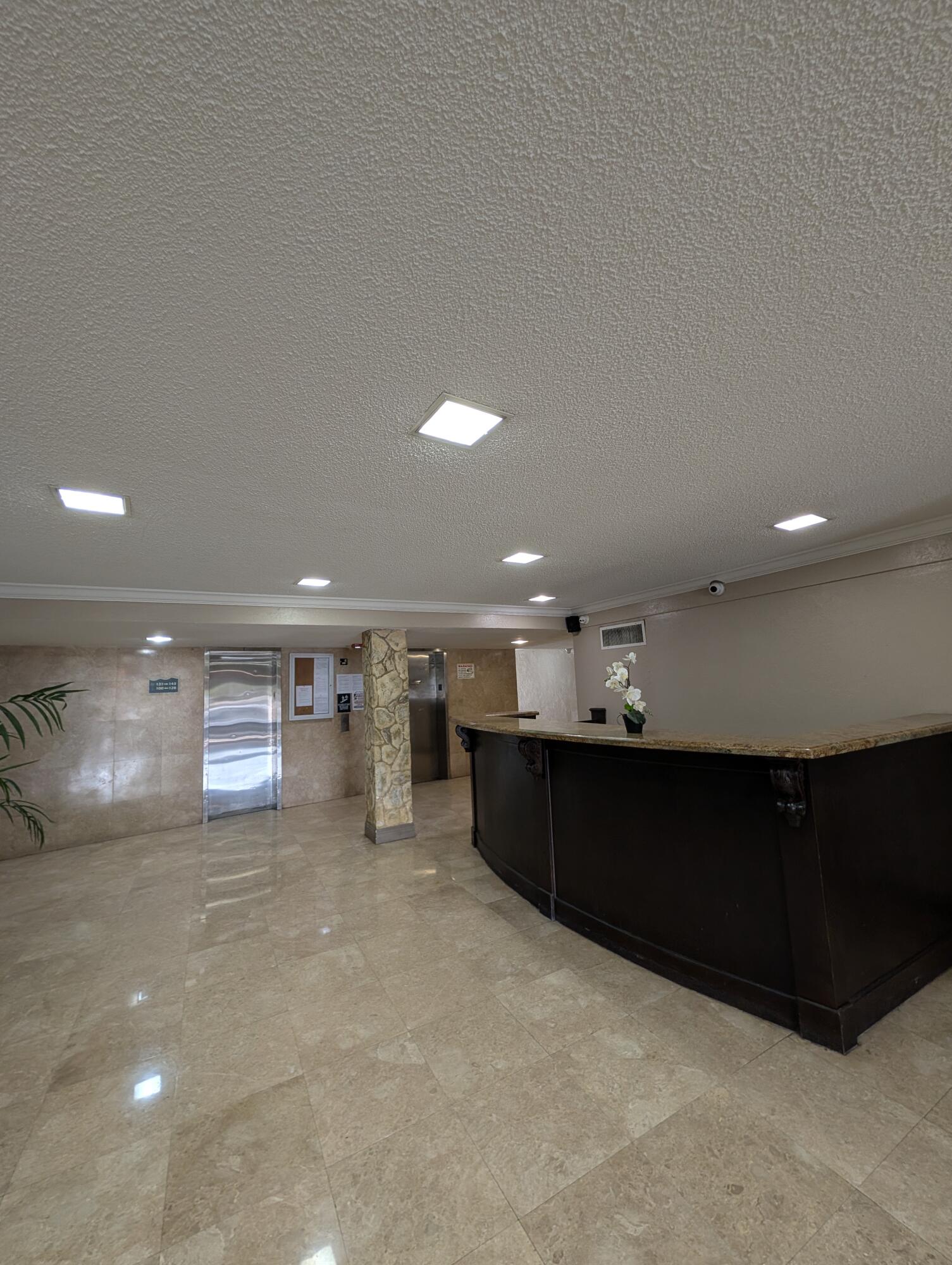 BAYVIEW PALMS CONDO - Residential