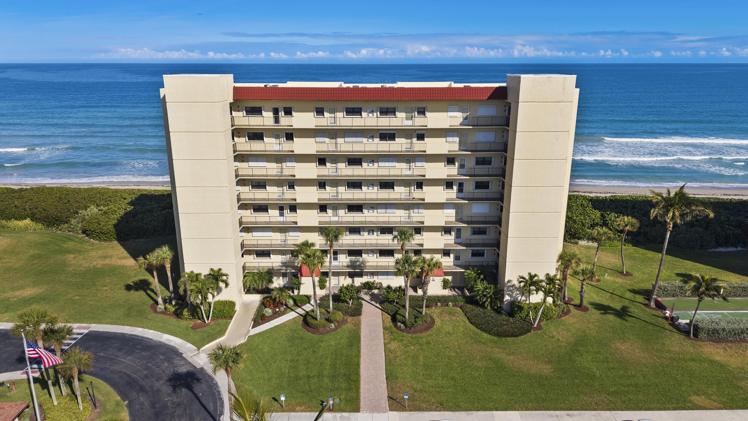 SAND DOLLAR VILLAS CONDOMINIUM C - Residential