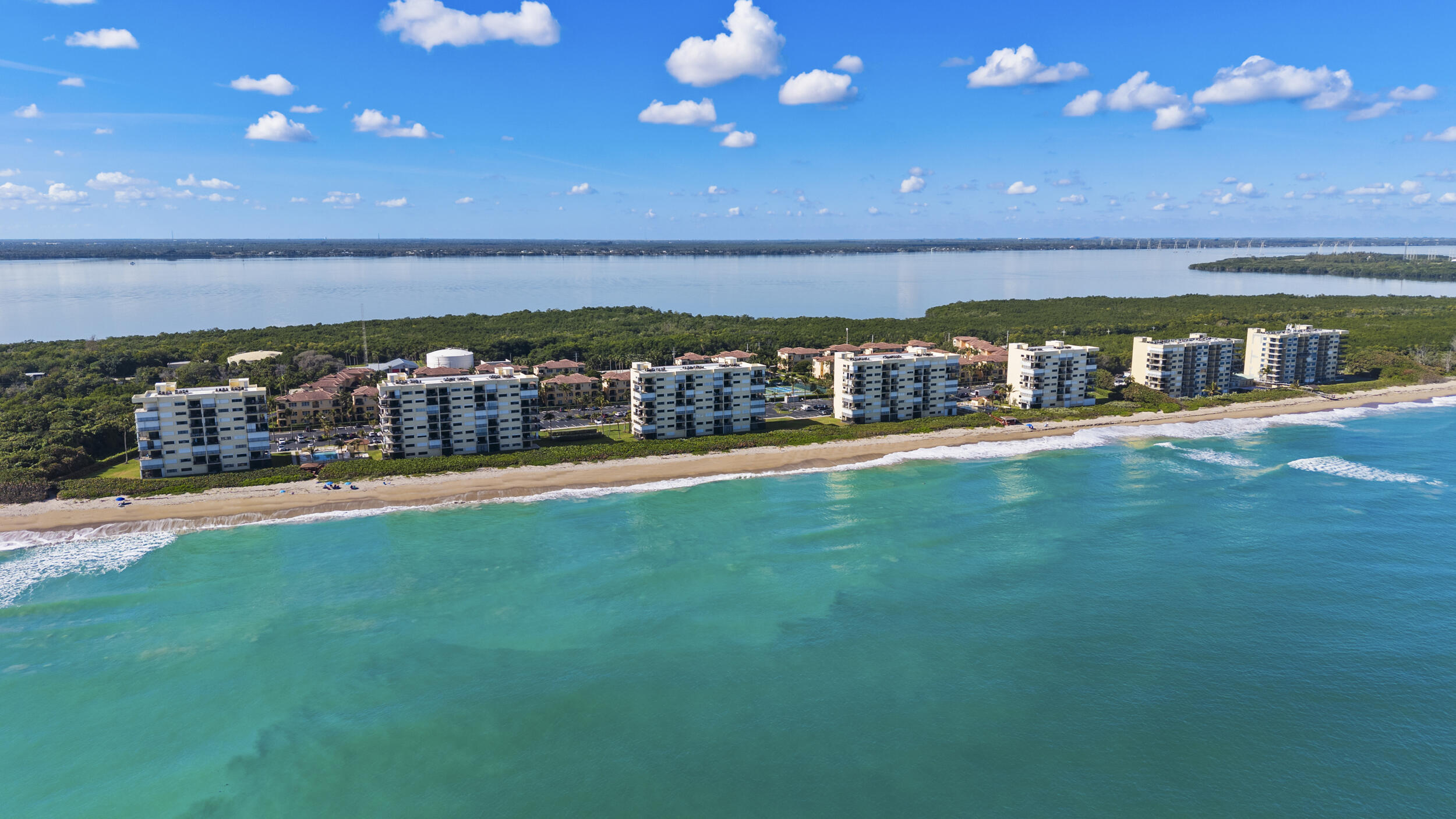 SAND DOLLAR VILLAS CONDOMINIUM C - Residential