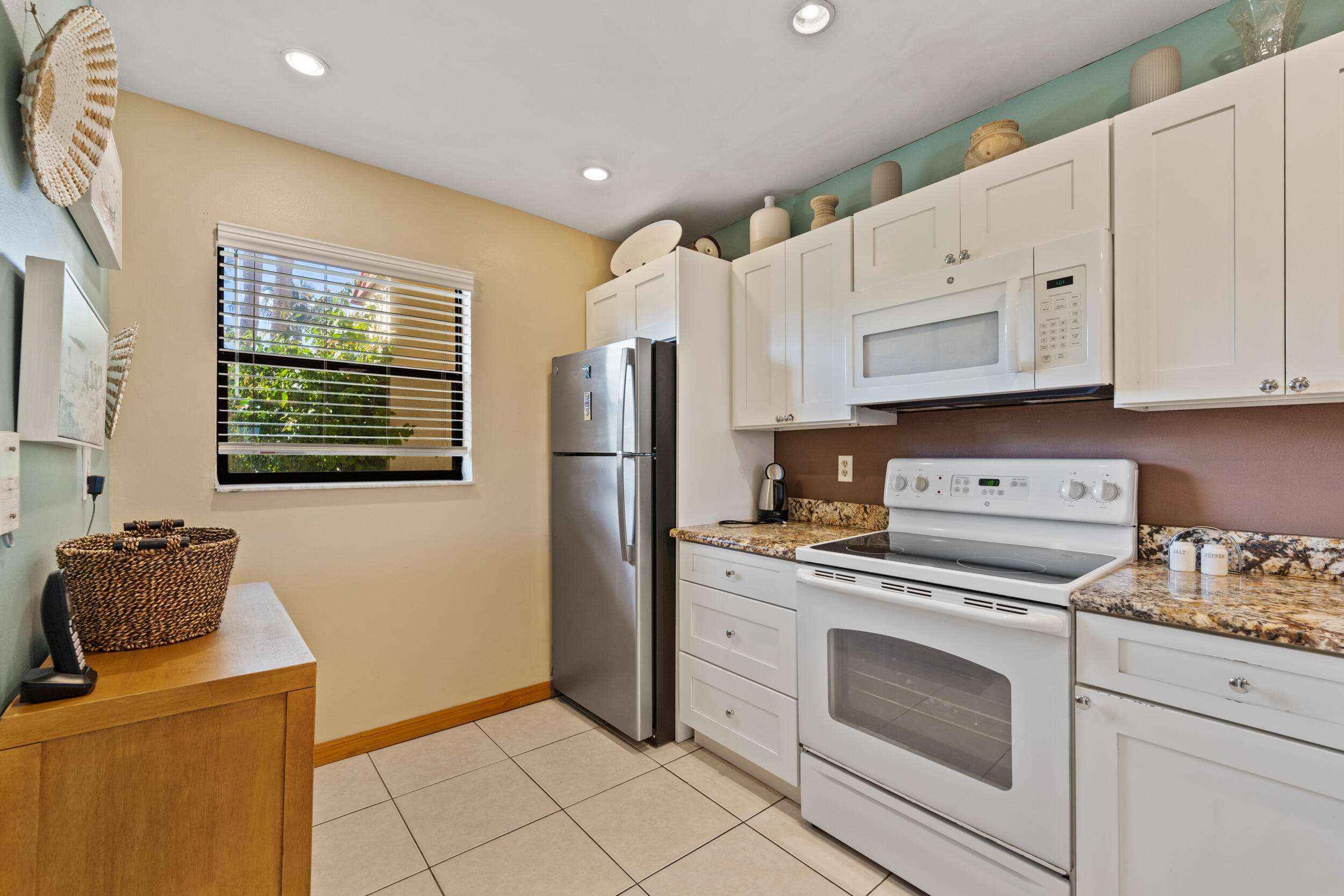 SAND DOLLAR VILLAS CONDOMINIUM C - Residential