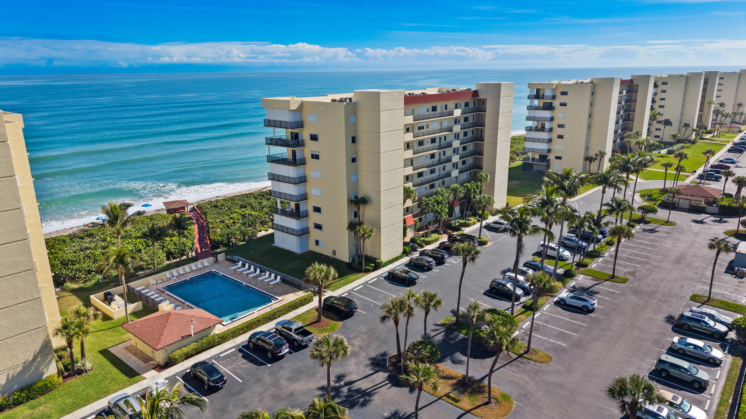 SAND DOLLAR VILLAS CONDOMINIUM C - Residential