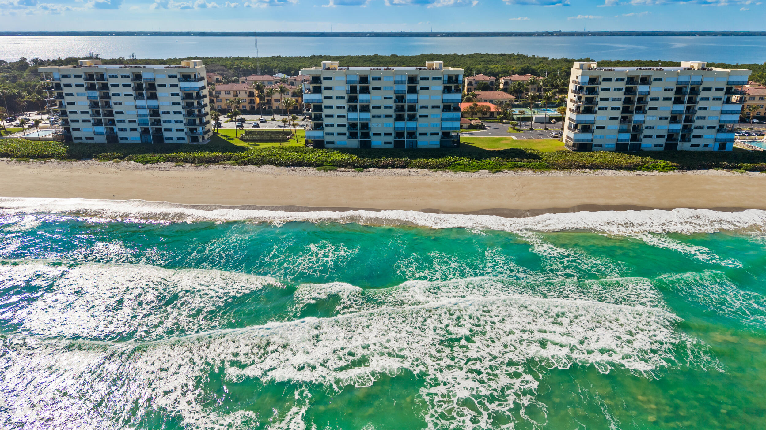 SAND DOLLAR VILLAS CONDOMINIUM C - Residential