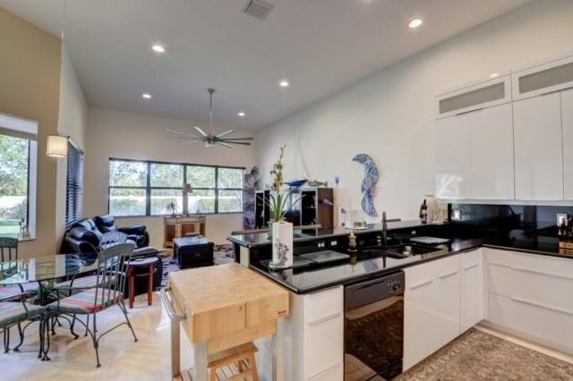 Four Seasons Tivoli Isles - Residential