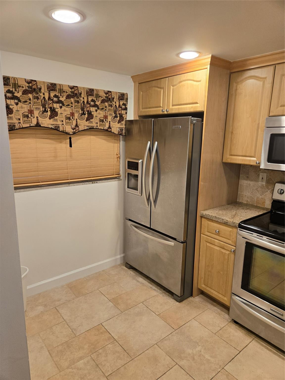 Sabal Palm - Residential
