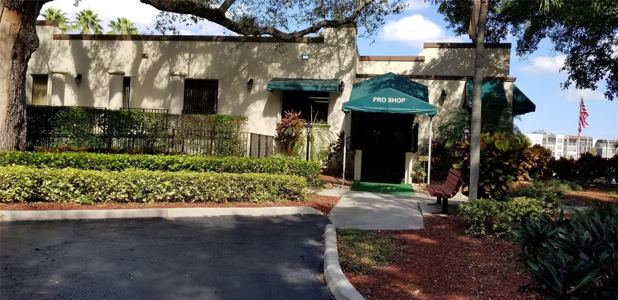 Sabal Palm - Residential