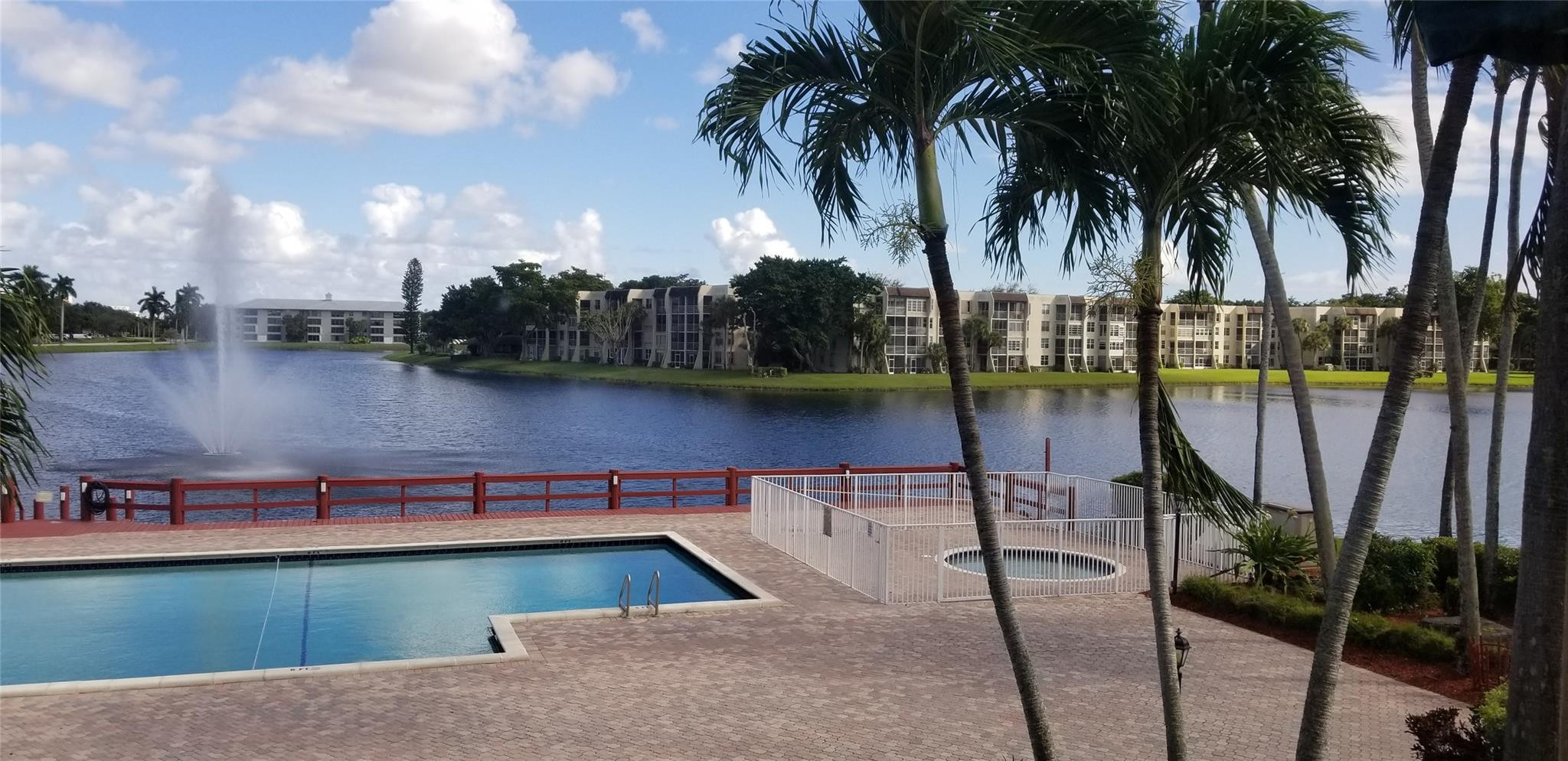 Sabal Palm - Residential