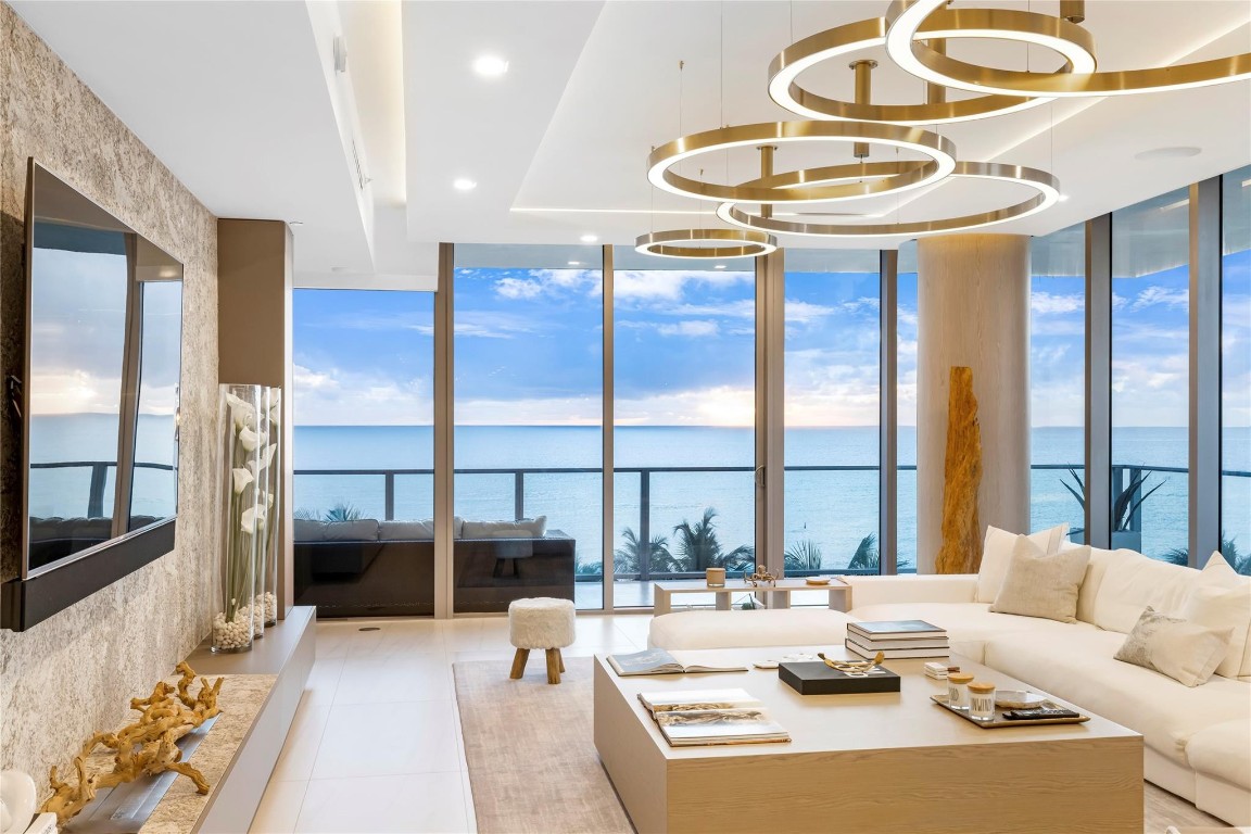 Auberge Residences - Residential