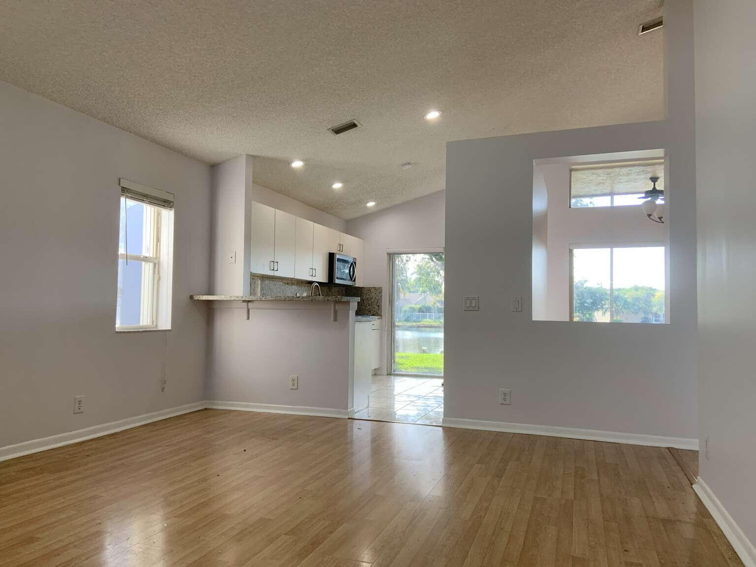 SECTOR 4 NORTH - Residential Lease