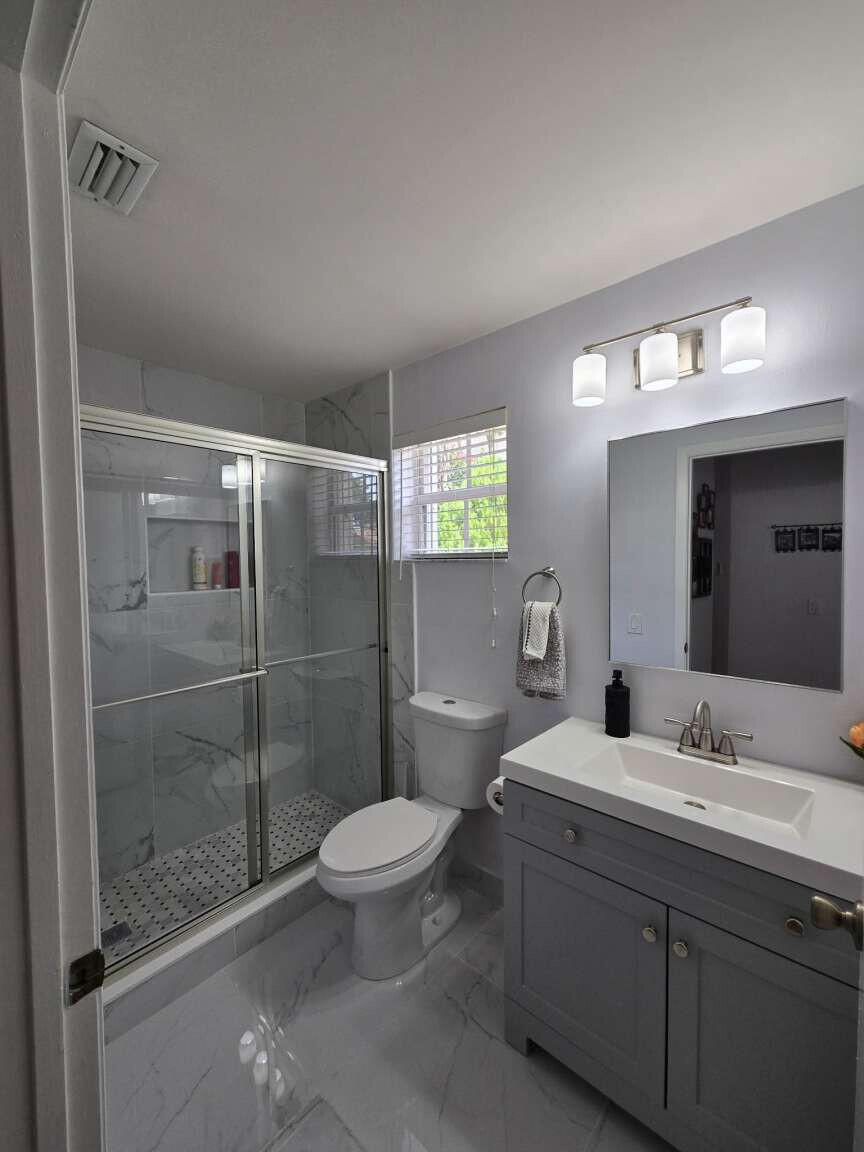 SECTOR 4 NORTH - Residential Lease