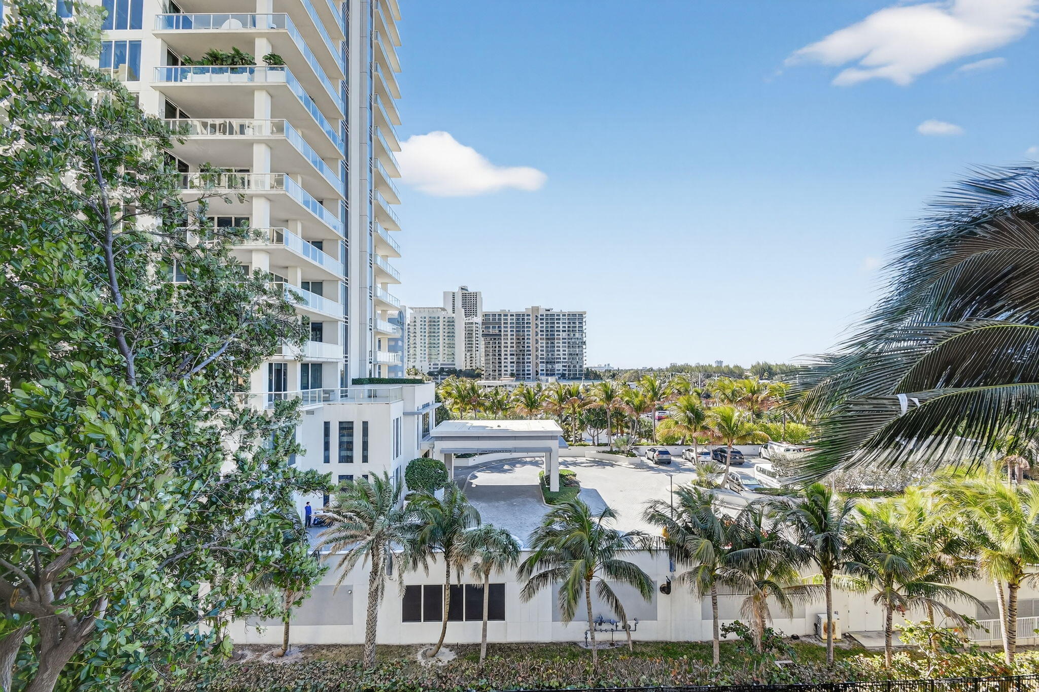 RESORT AT SINGER ISLAND HOTEL CONDO - Residential