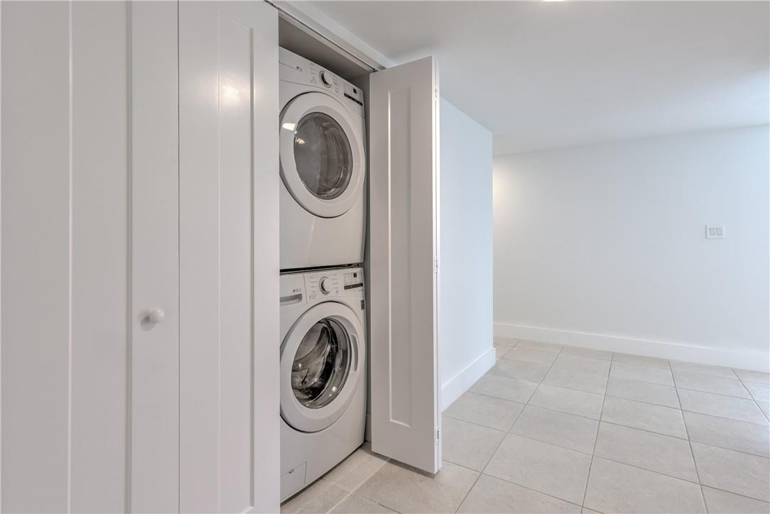 SOUTHPOINT - Residential