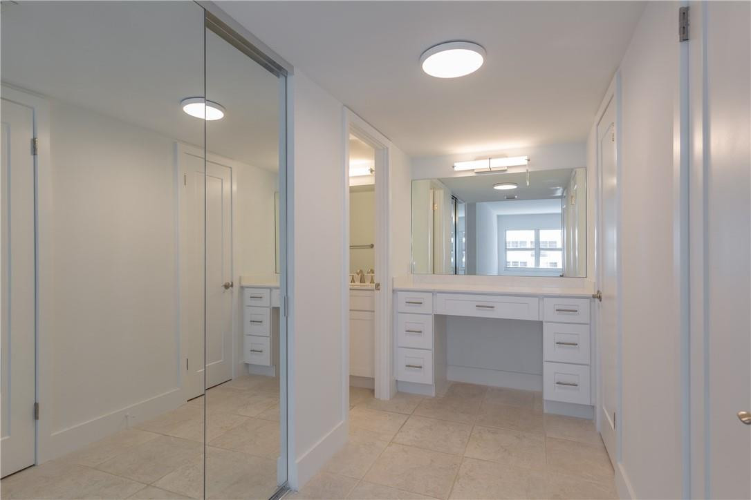 SOUTHPOINT - Residential