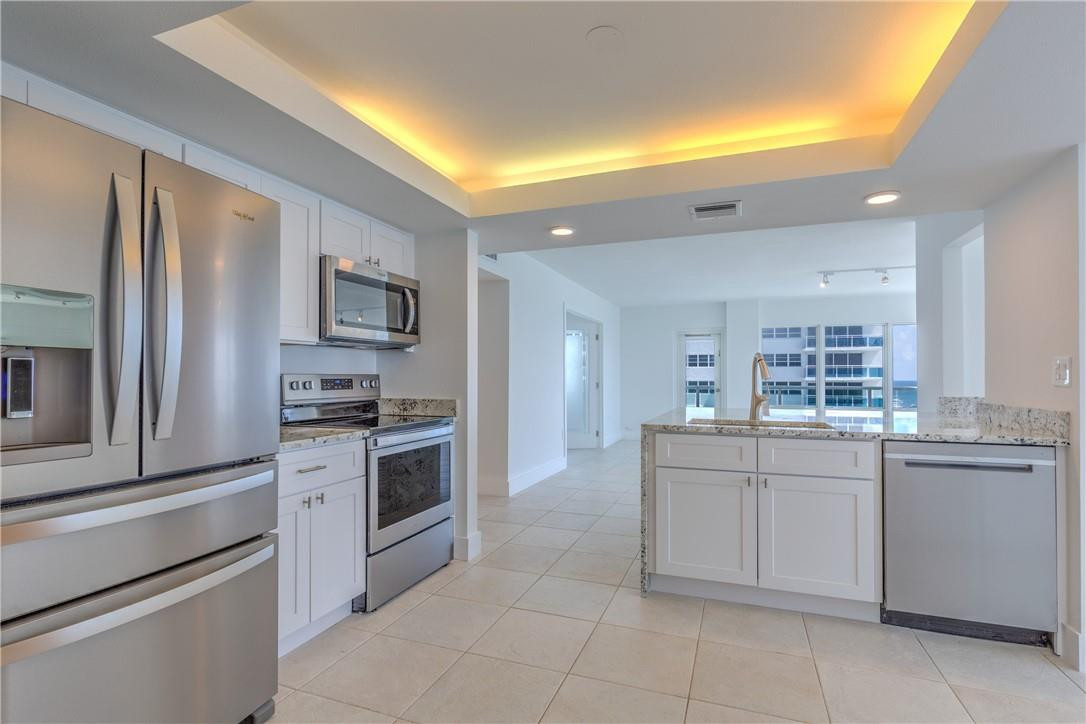 SOUTHPOINT - Residential