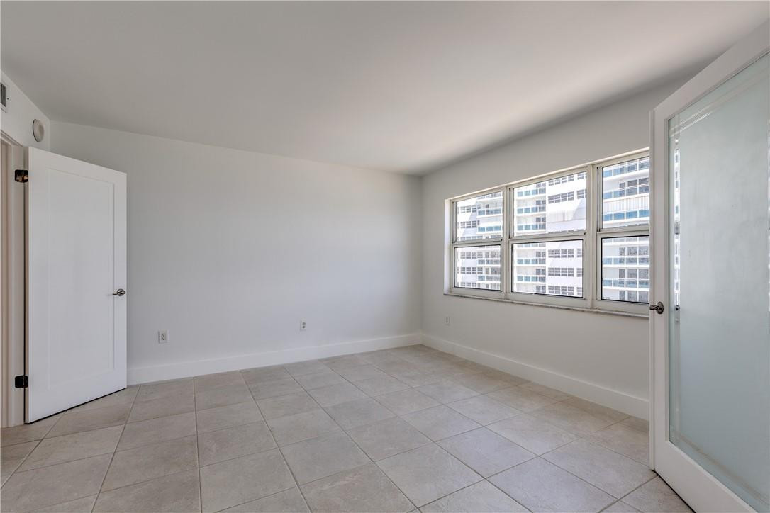 SOUTHPOINT - Residential