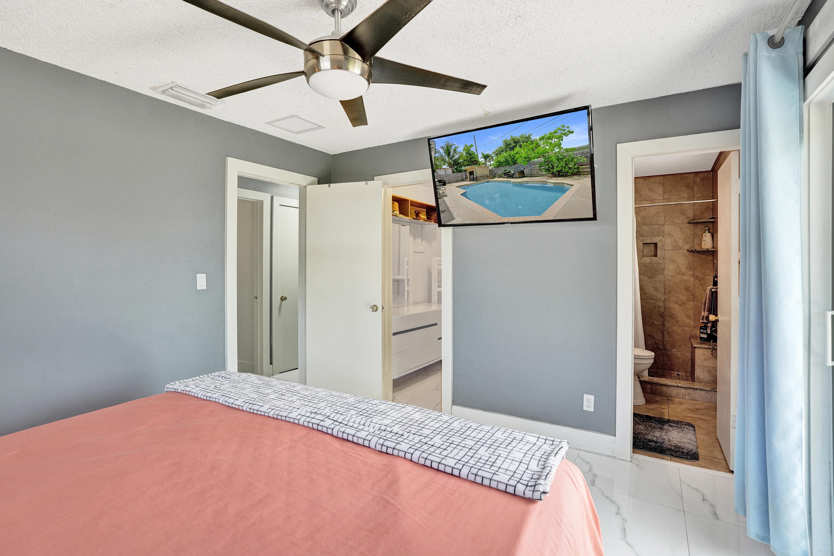 FAIRLAWN 1ST ADD - Residential